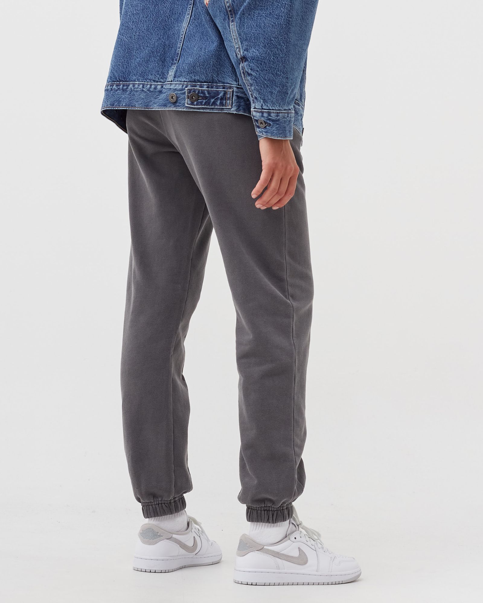 WMNS MID GAME TRACKPANT