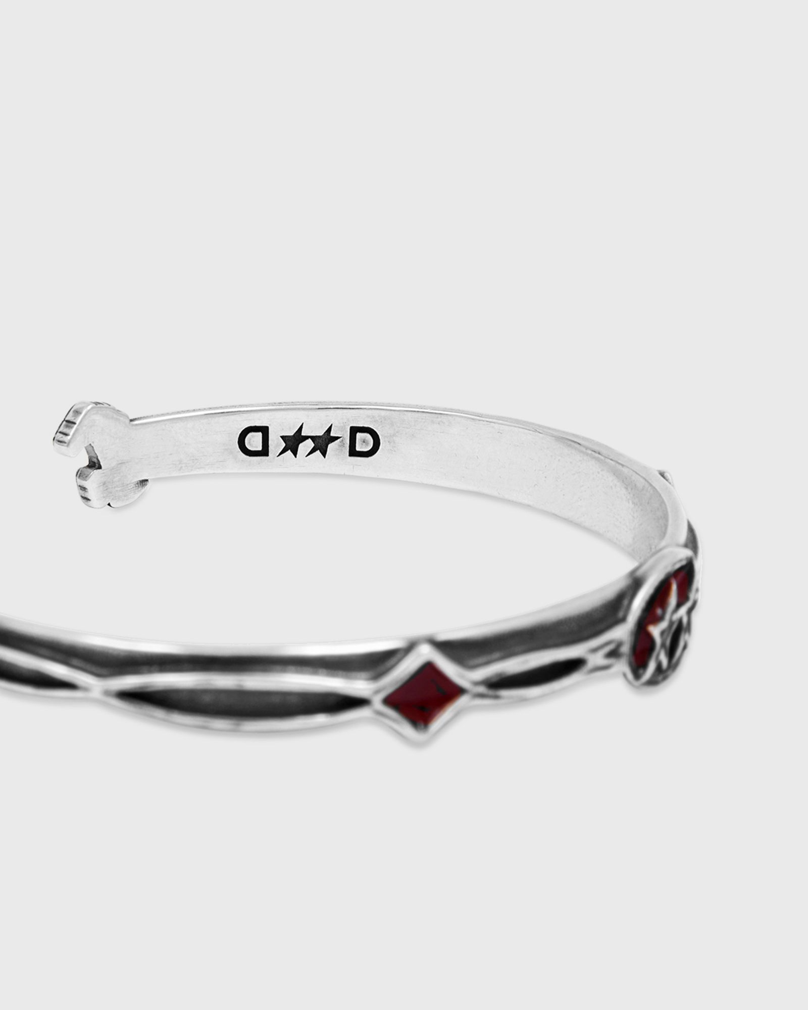 x DUKE & DEXTER Wild Horse Bangle