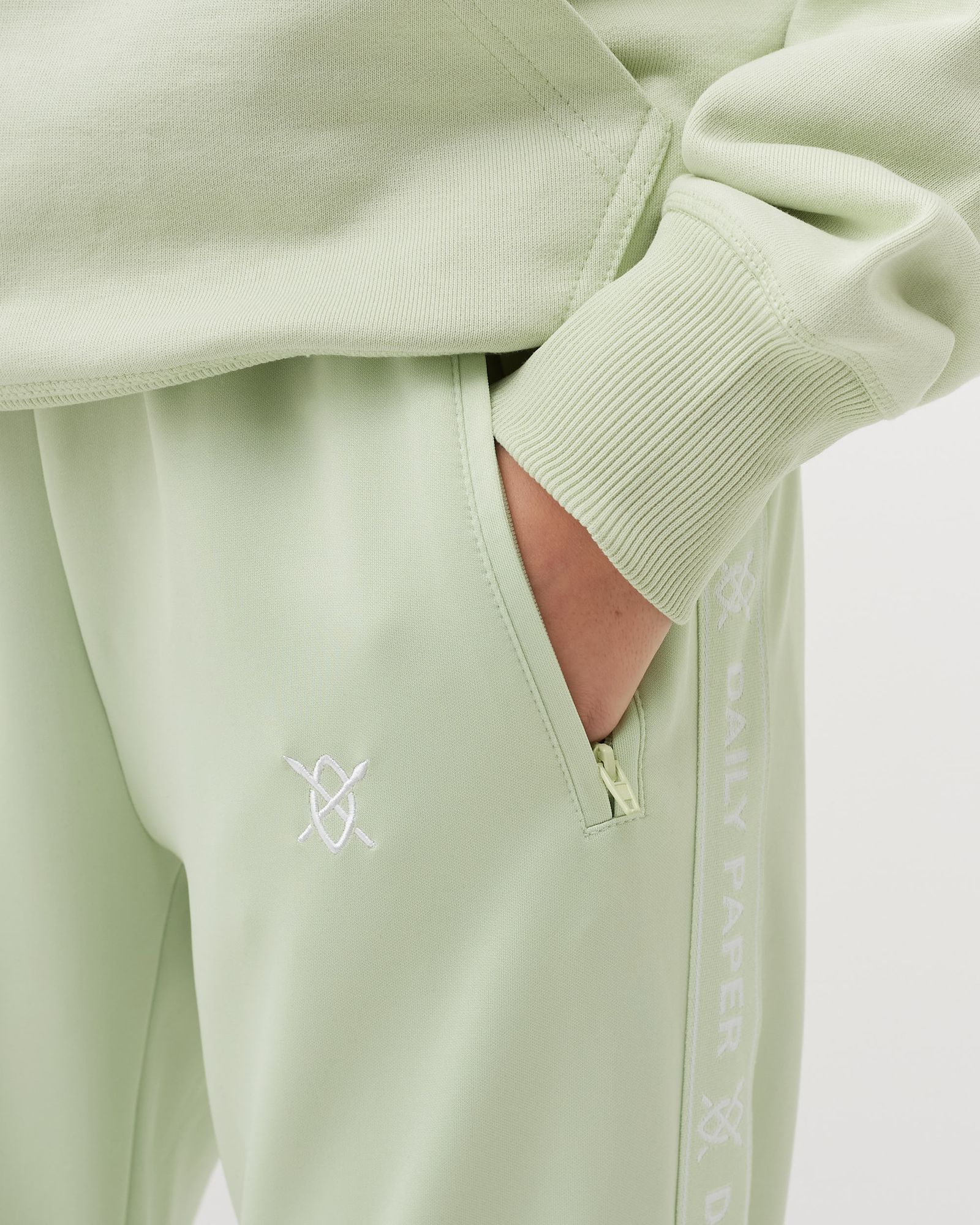 etape logo trackpants