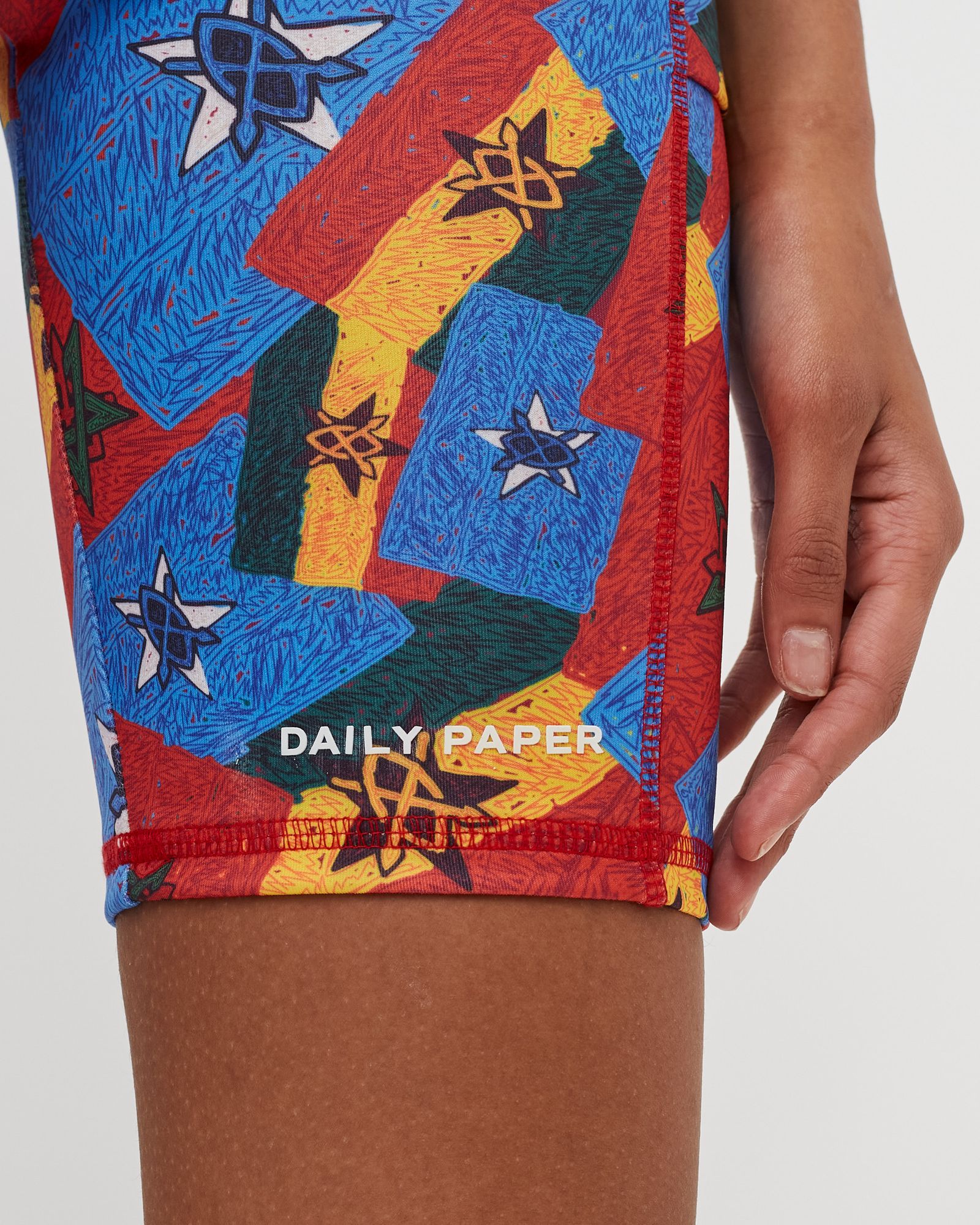 WMNS revin flag shorts