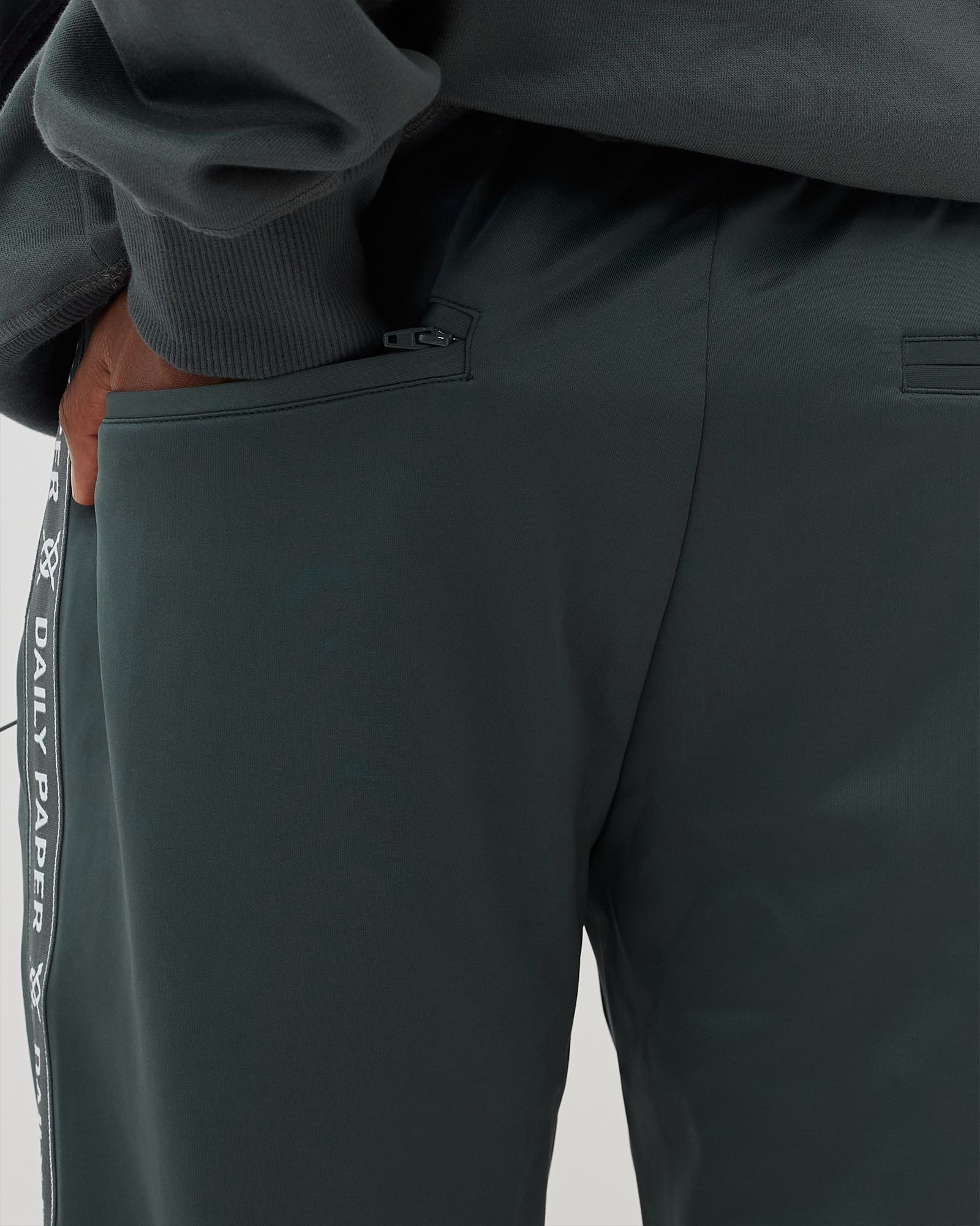 tonal etape logo trackpants