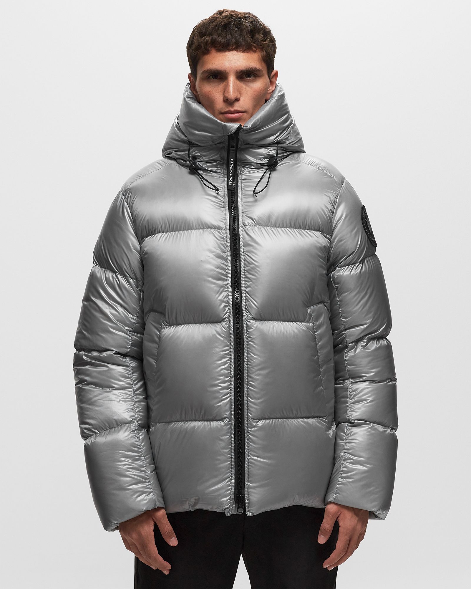 Crofton Puffer - Black Disc