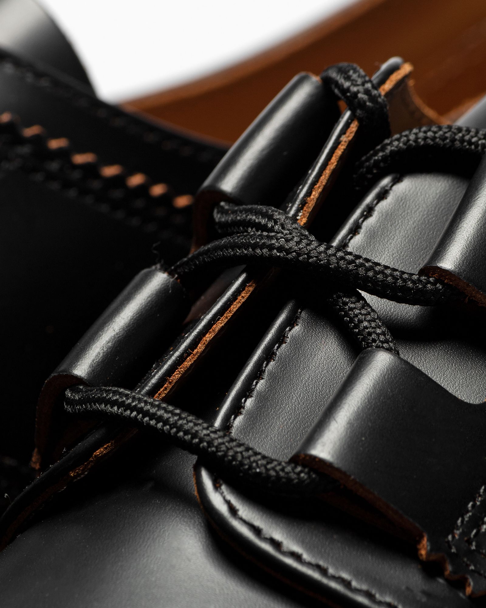 1461 Ghillie Black Vintage Smooth