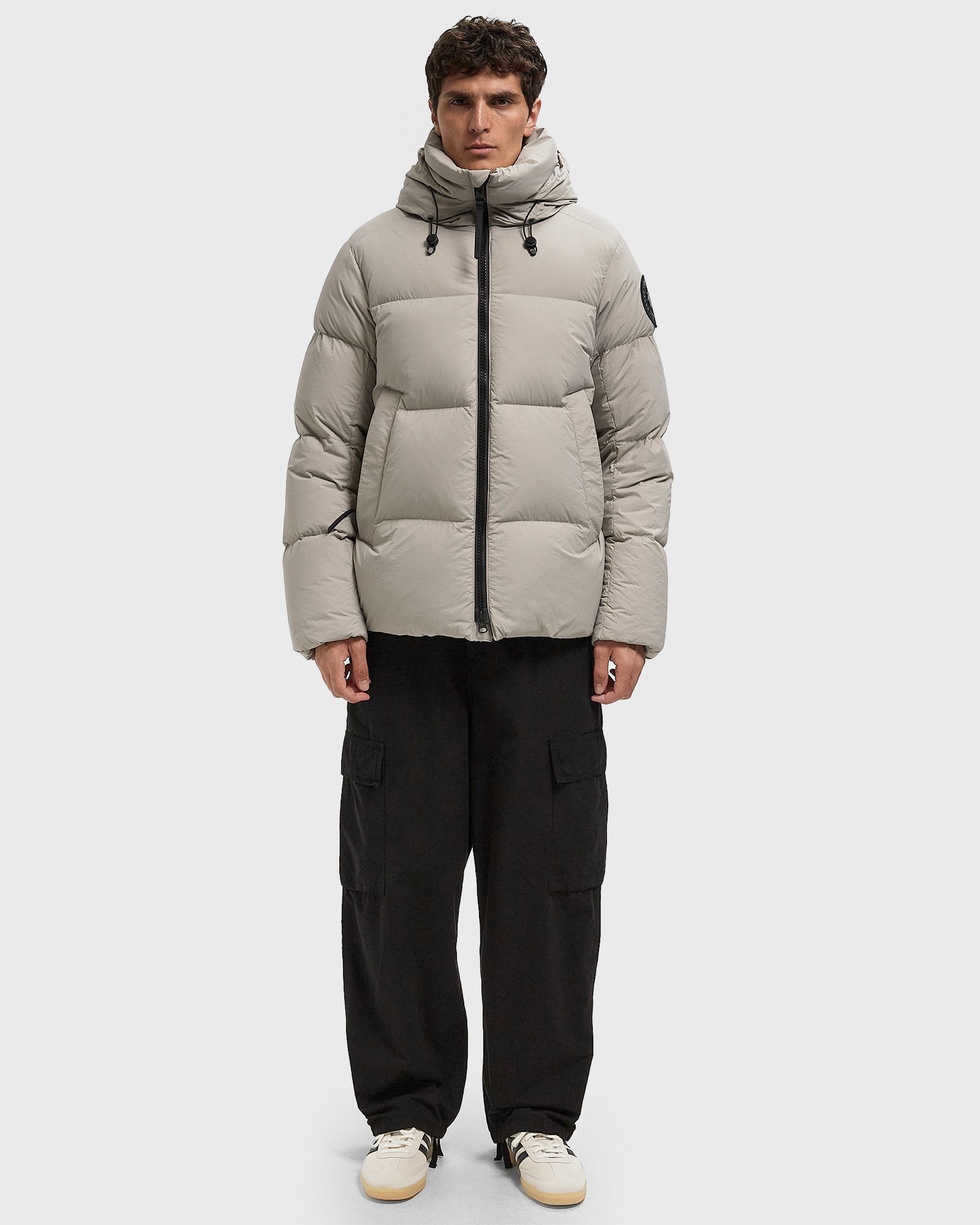Crofton Puffer Matte