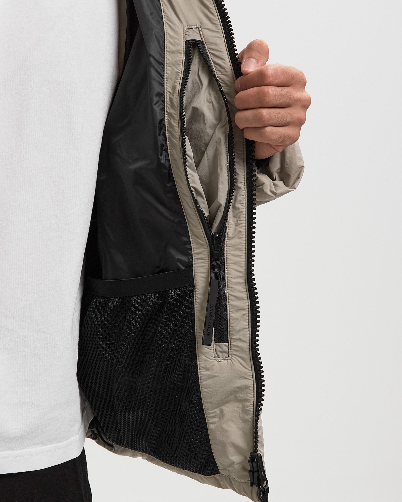 Crofton Puffer Matte