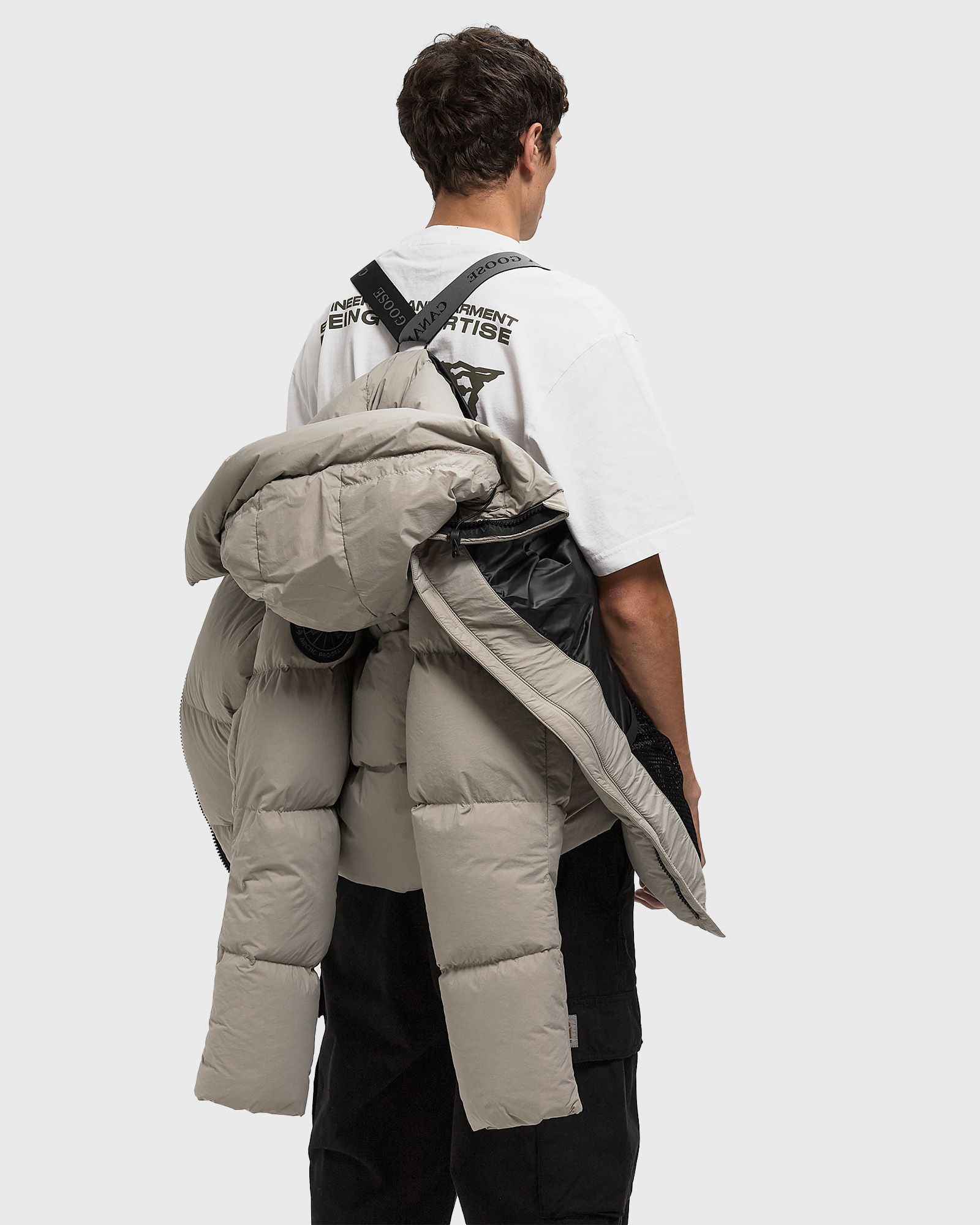 Crofton Puffer Matte