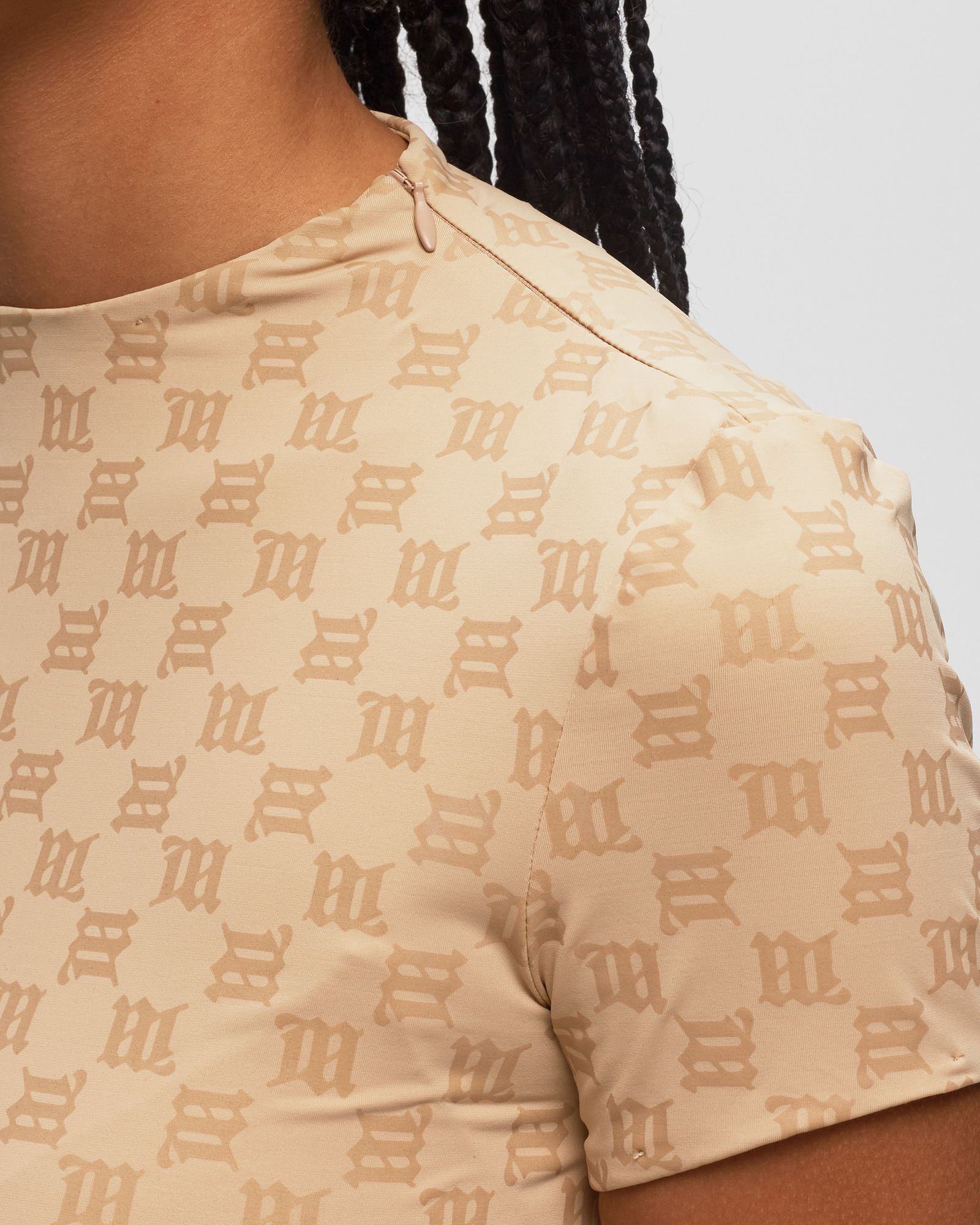 MONOGRAM TEE SESAME