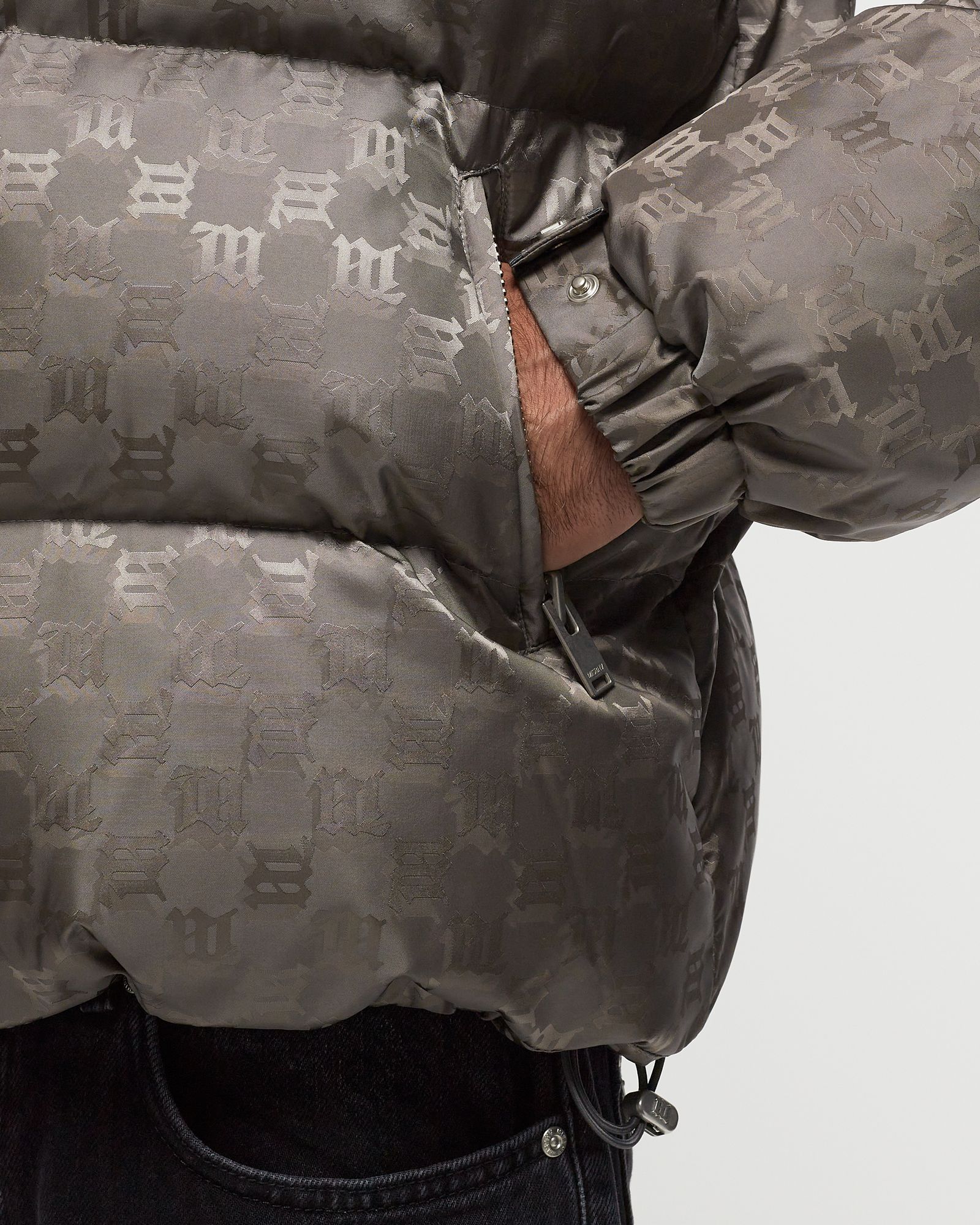 NYLON MONOGRAM PUFFER