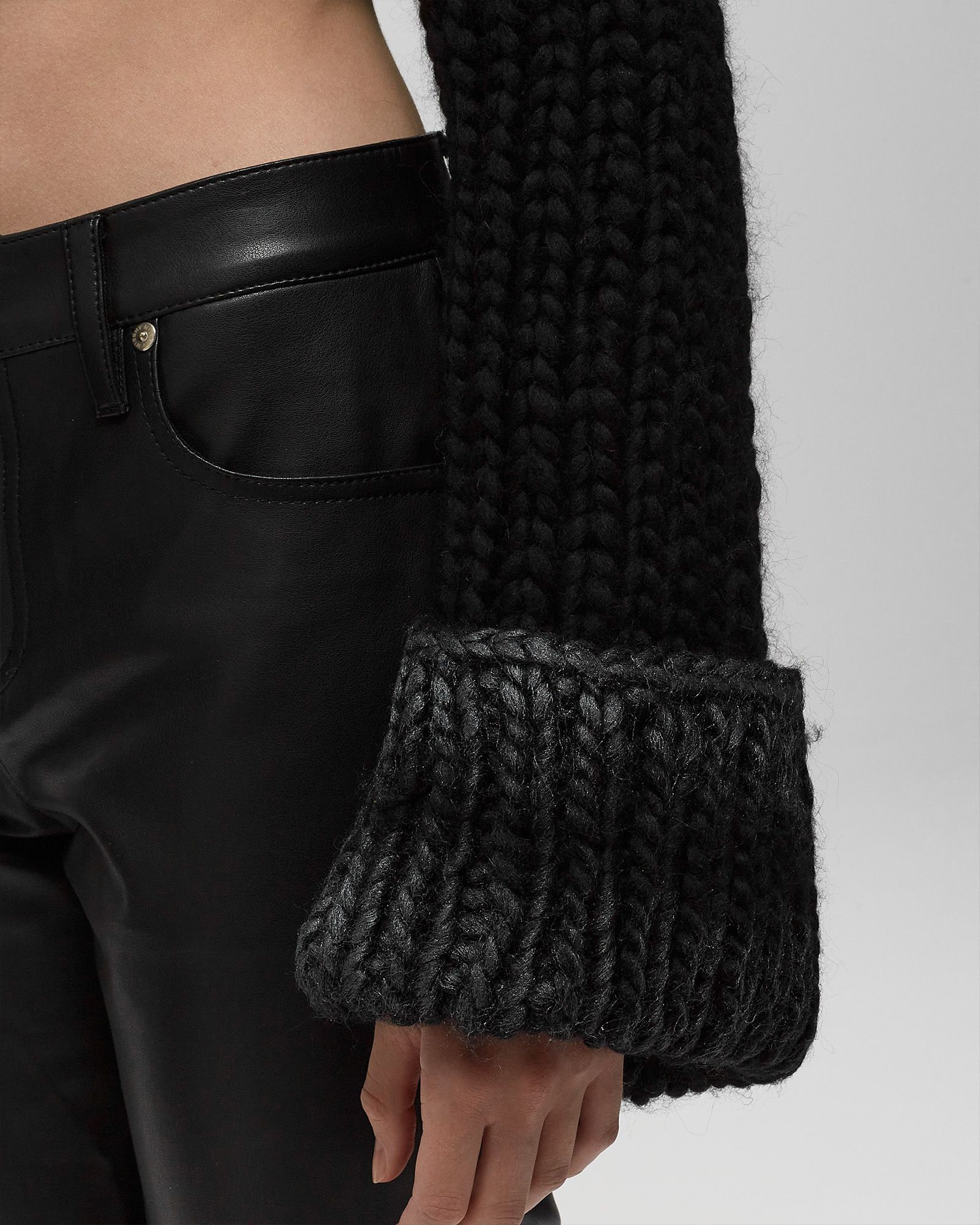 BULKY WAX KNITTED HOODED TOP