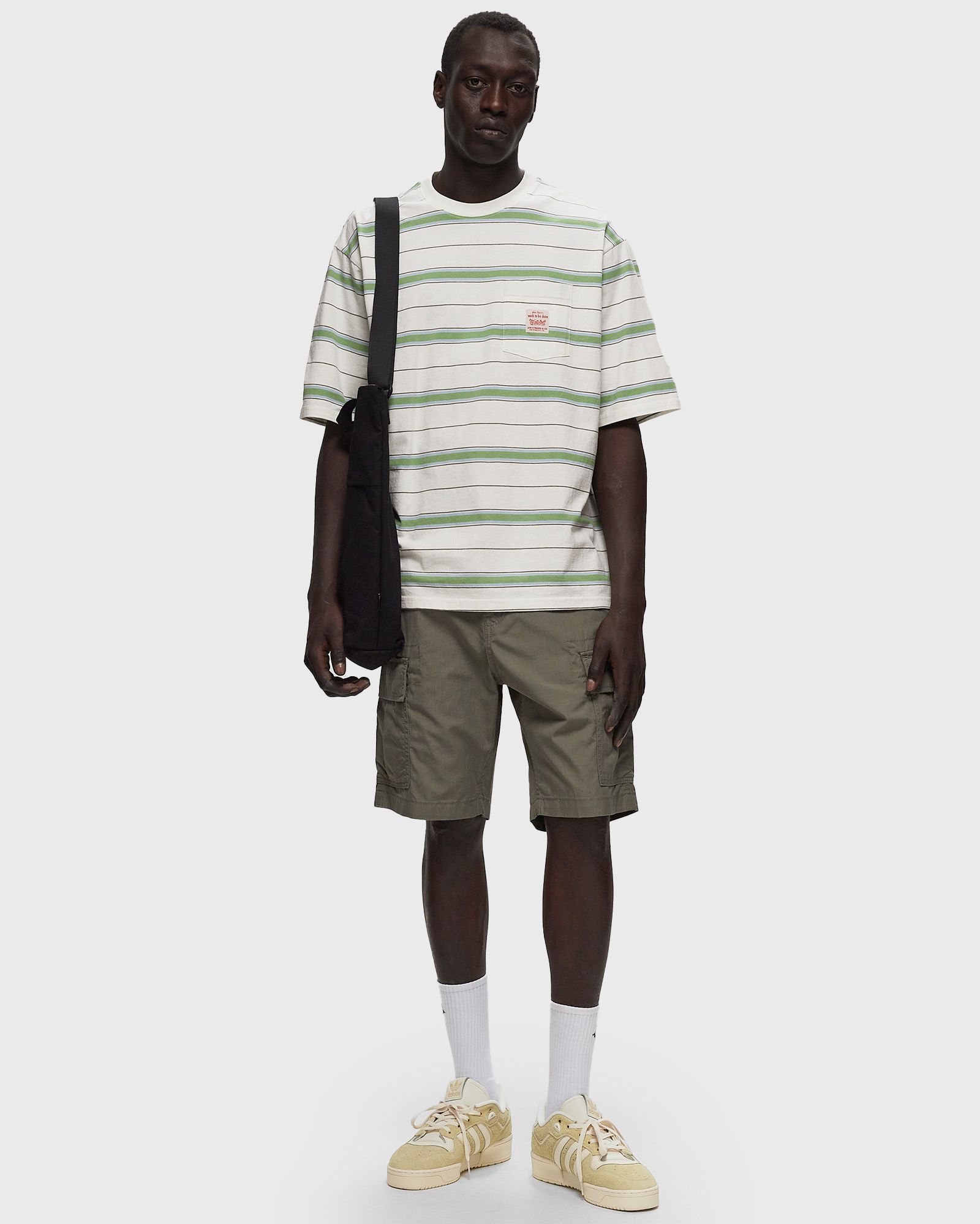 CARRIER CARGO SHORTS