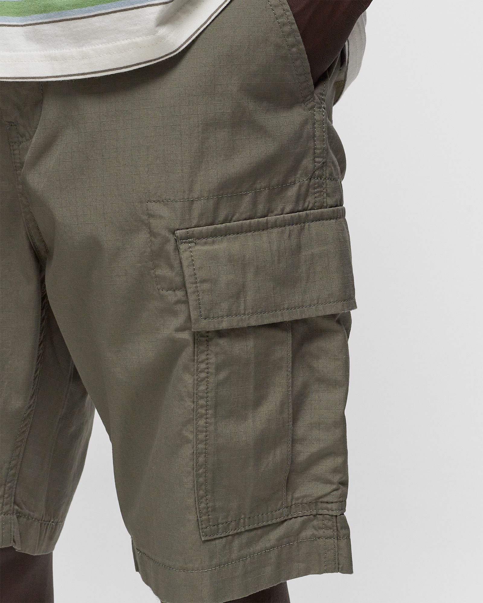 CARRIER CARGO SHORTS