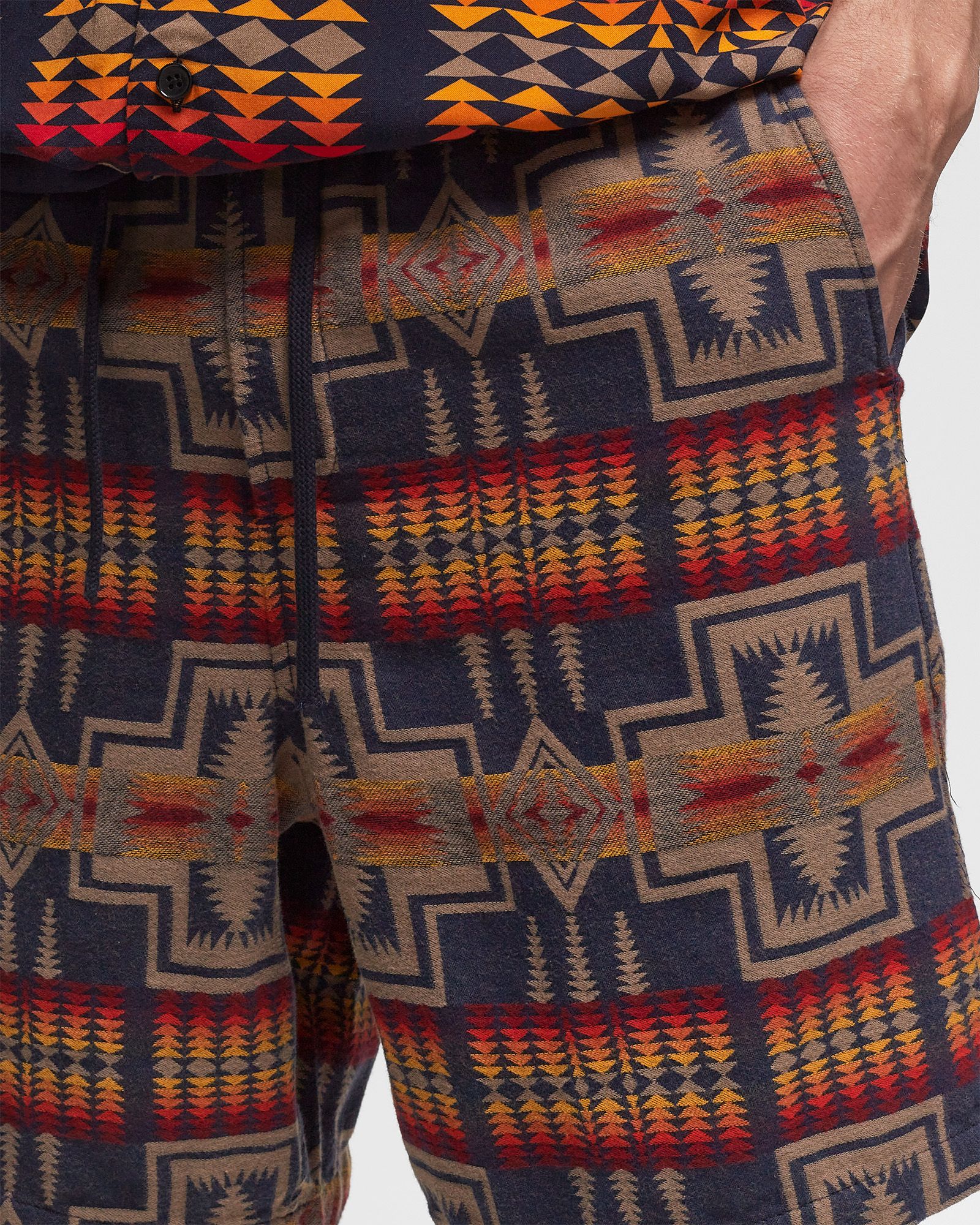 JACQUARD UTILITY SHORTS