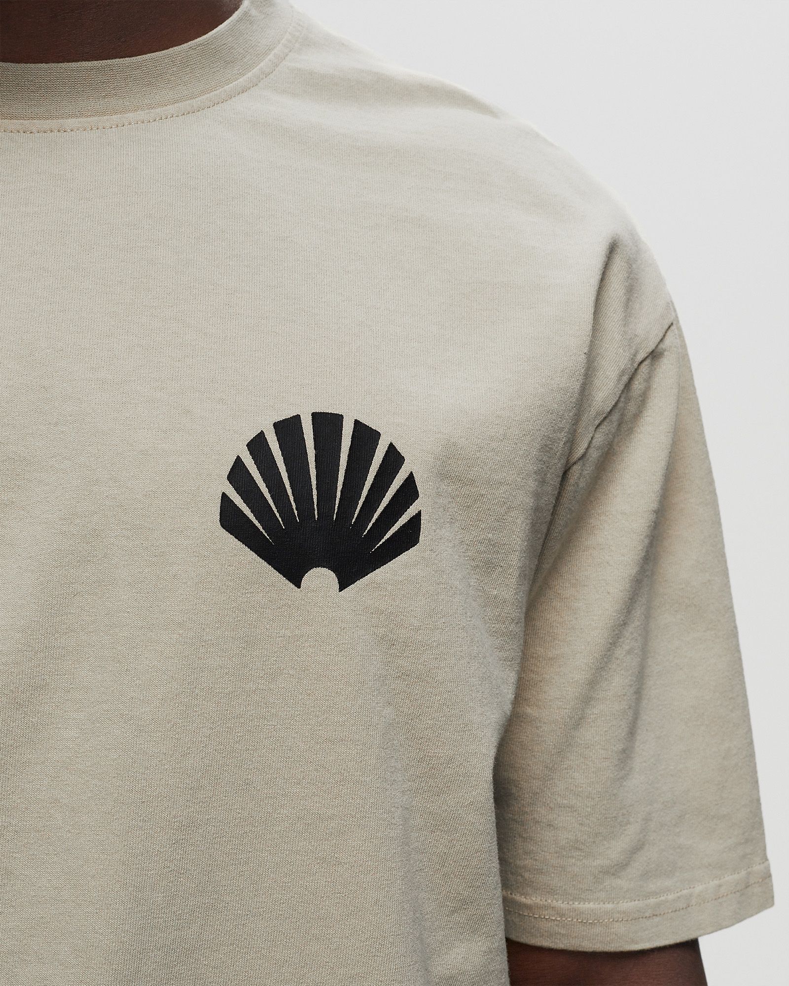 LOGO TEE