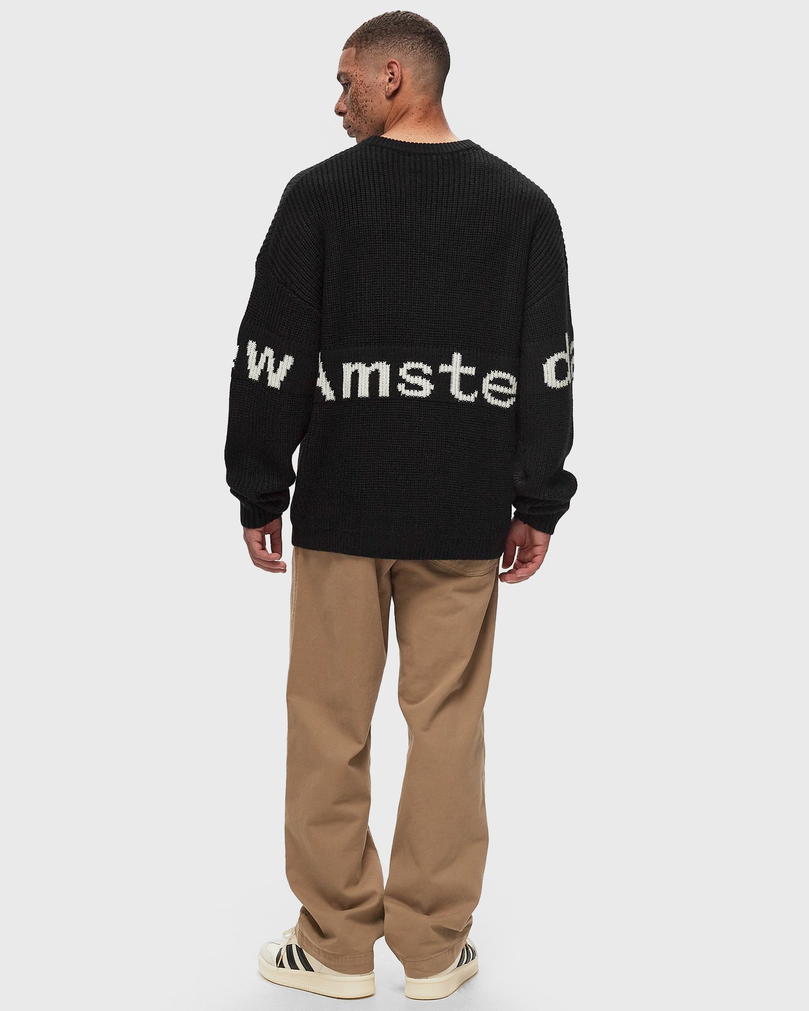 NAME CREW KNIT BLACK CREW