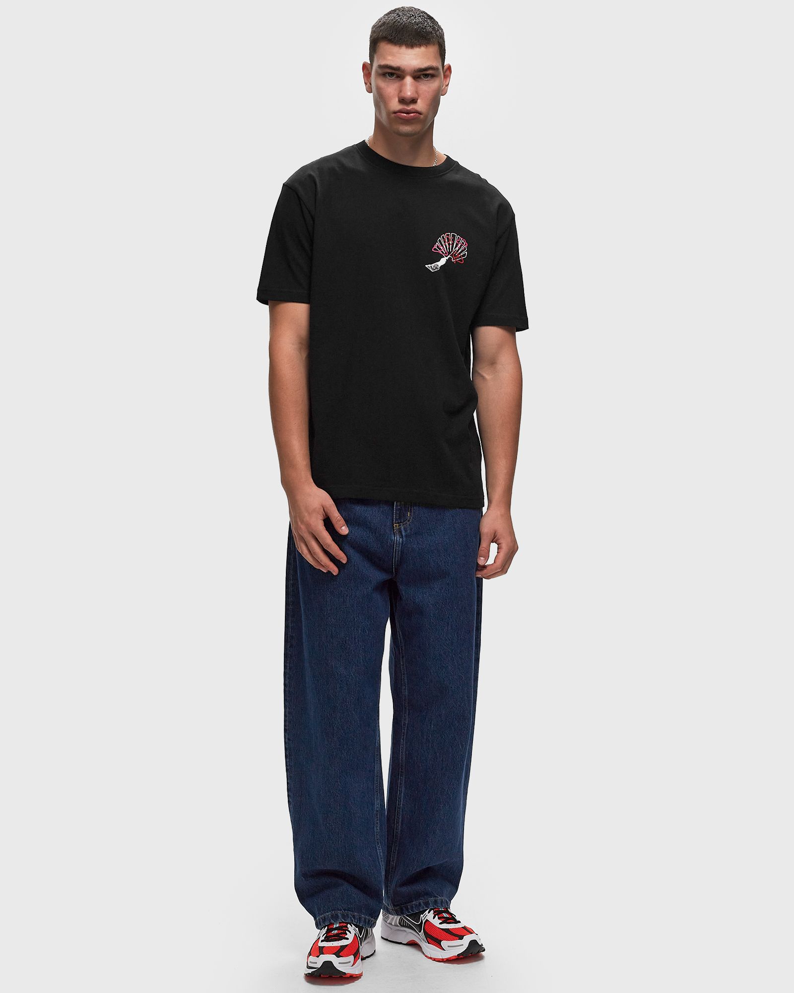 FORECAST TEE BLACK TEE