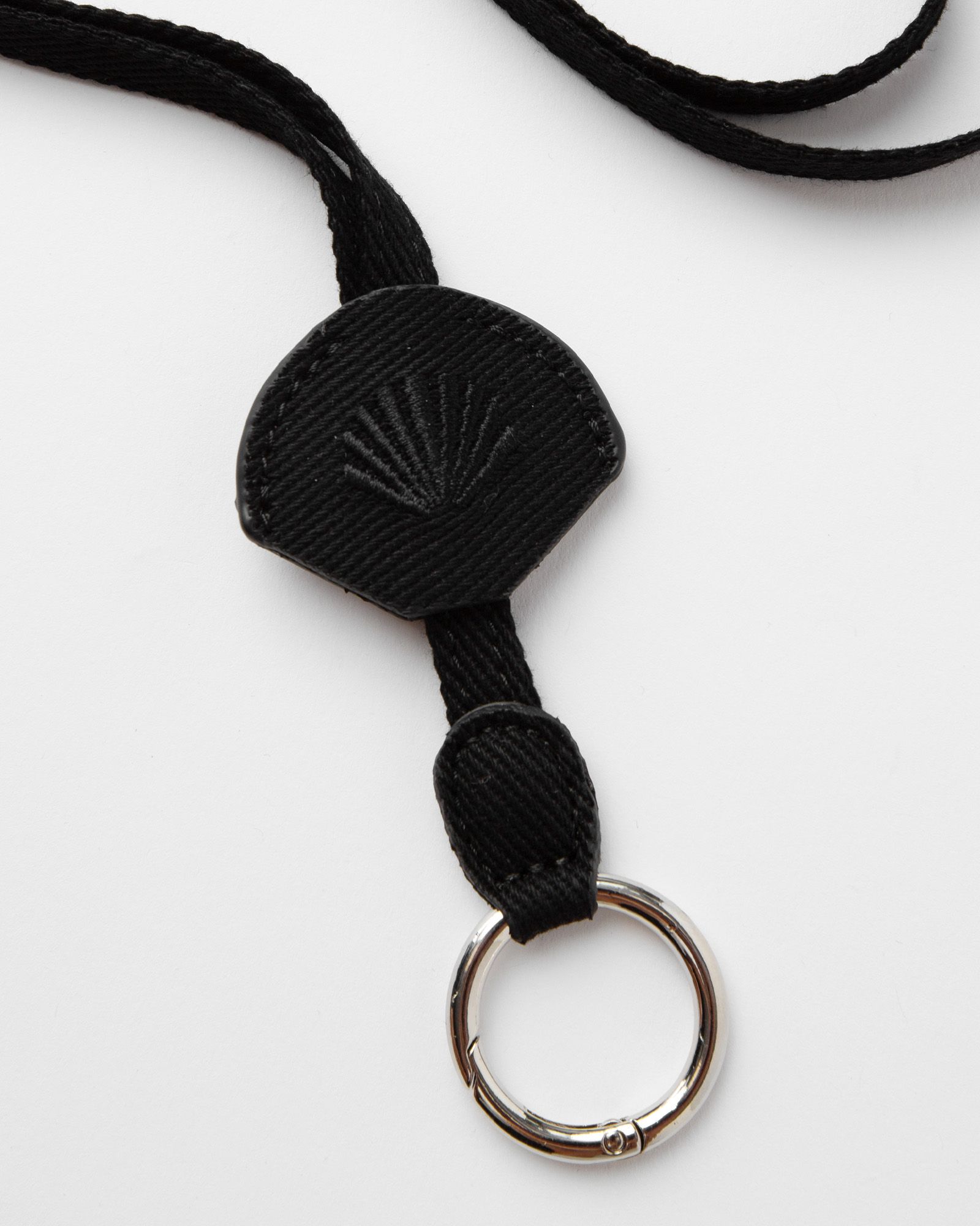 OYSTER KEY CHAIN BLACK KEY