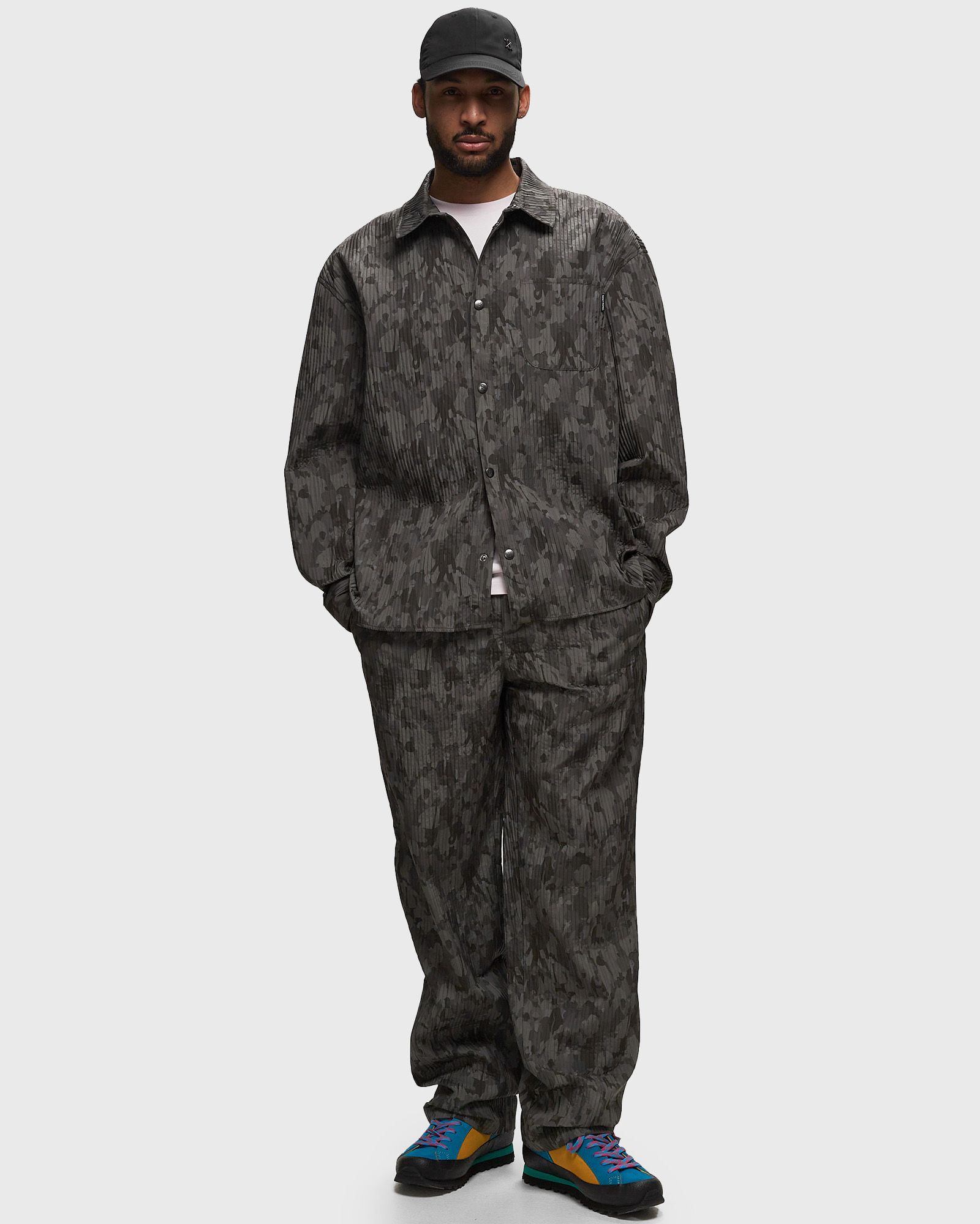 adetola community relaxed ls shirt