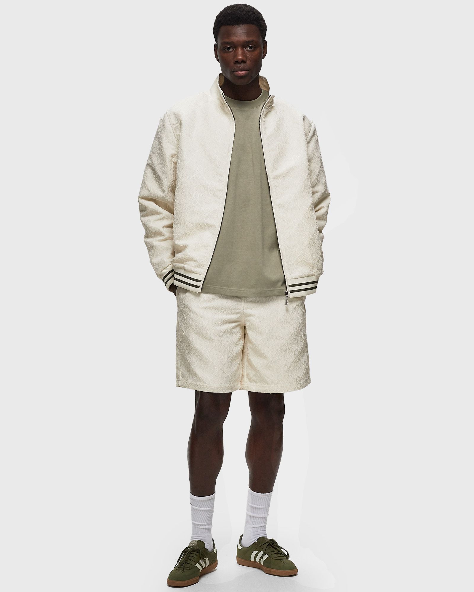 shakir shield boucle short