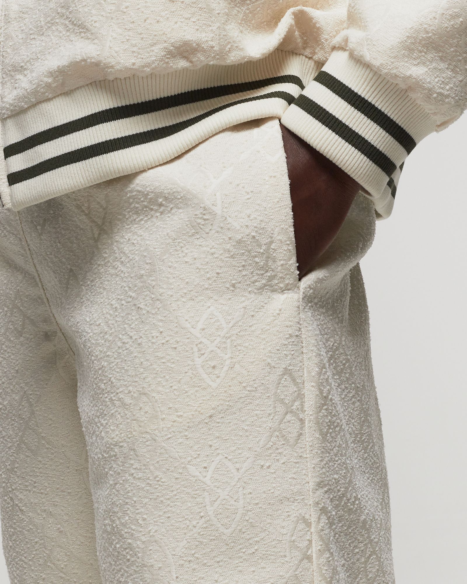 shakir shield boucle short