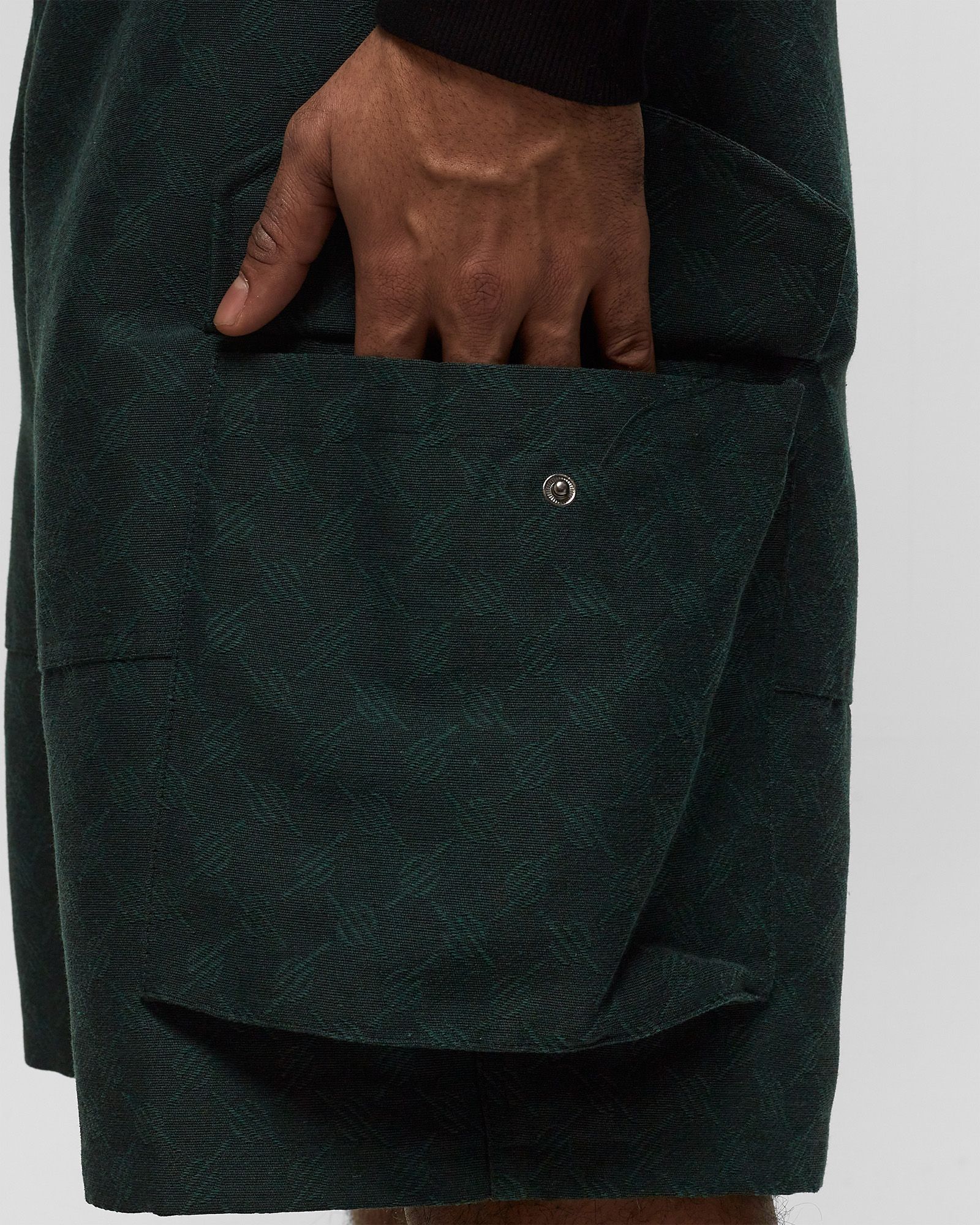 benji monogram cargo shorts