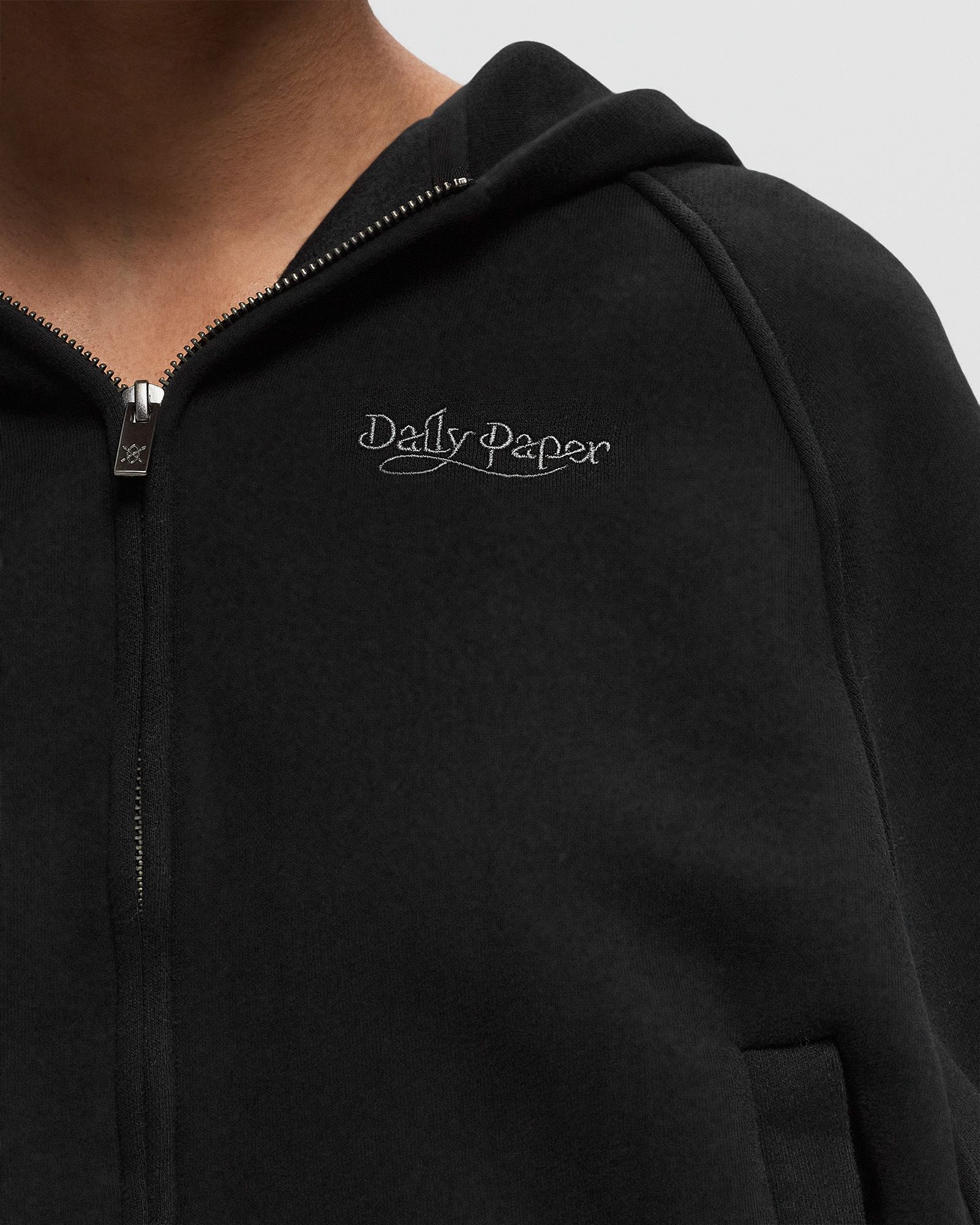 NJERI OVERSIZED ZIPPER HOODIE