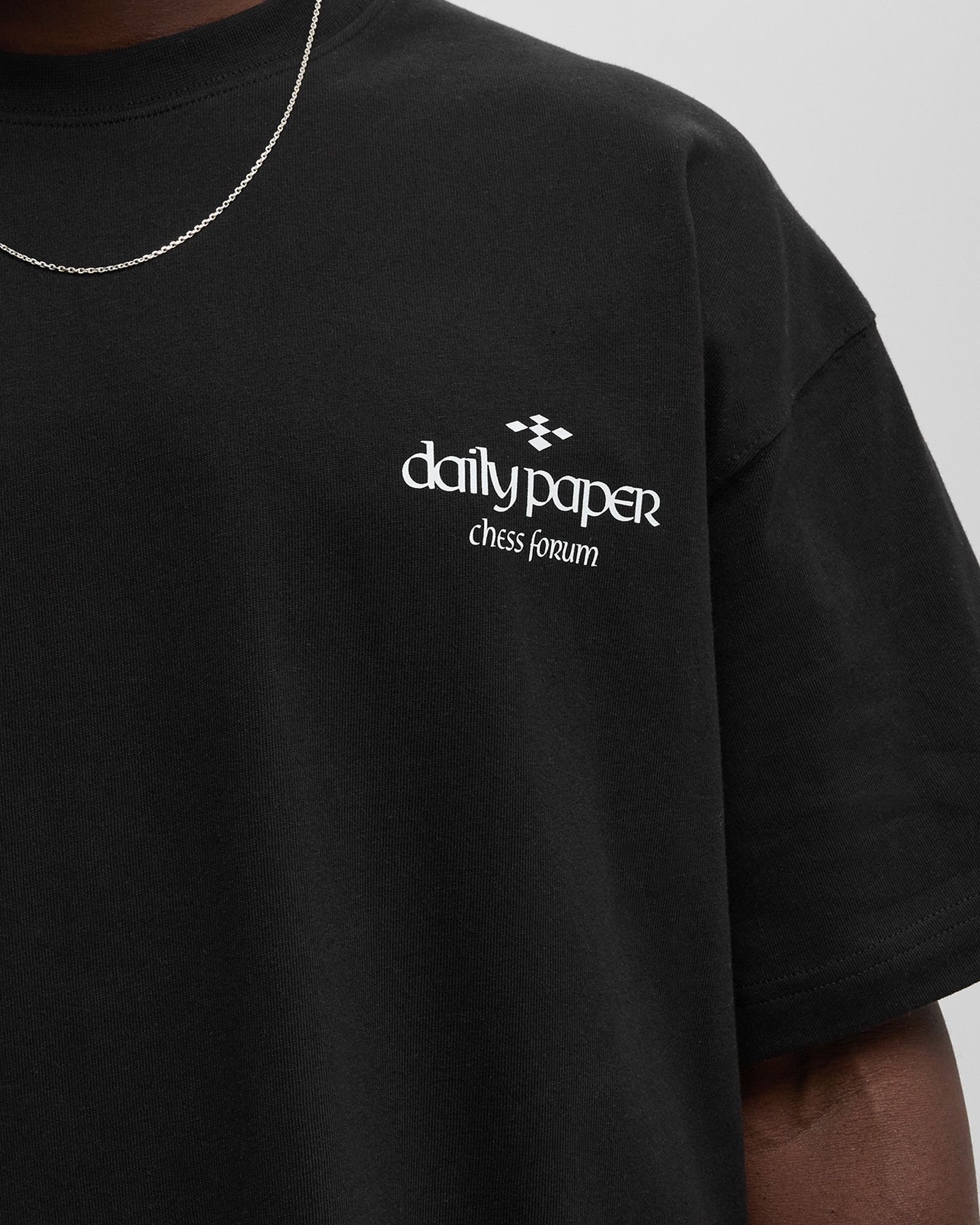 OVERLOOKED SS TEE