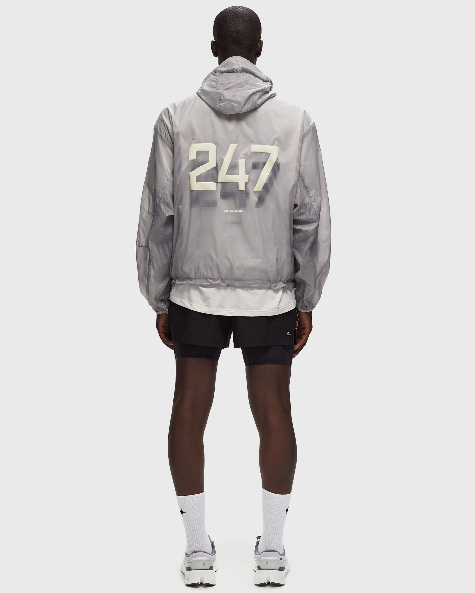 247 HOODED TRAINING JACKET