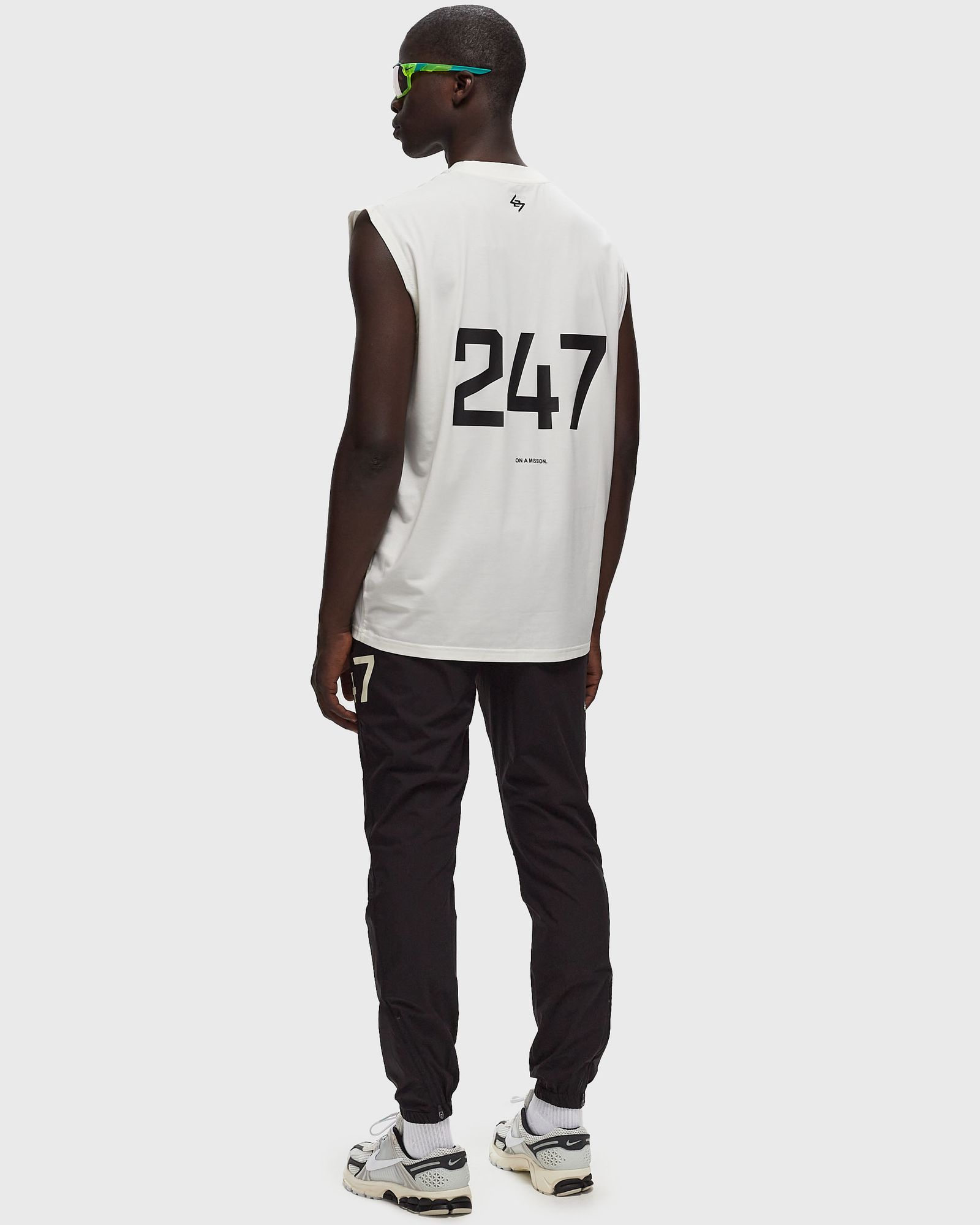 247 OVERSIZED TANK