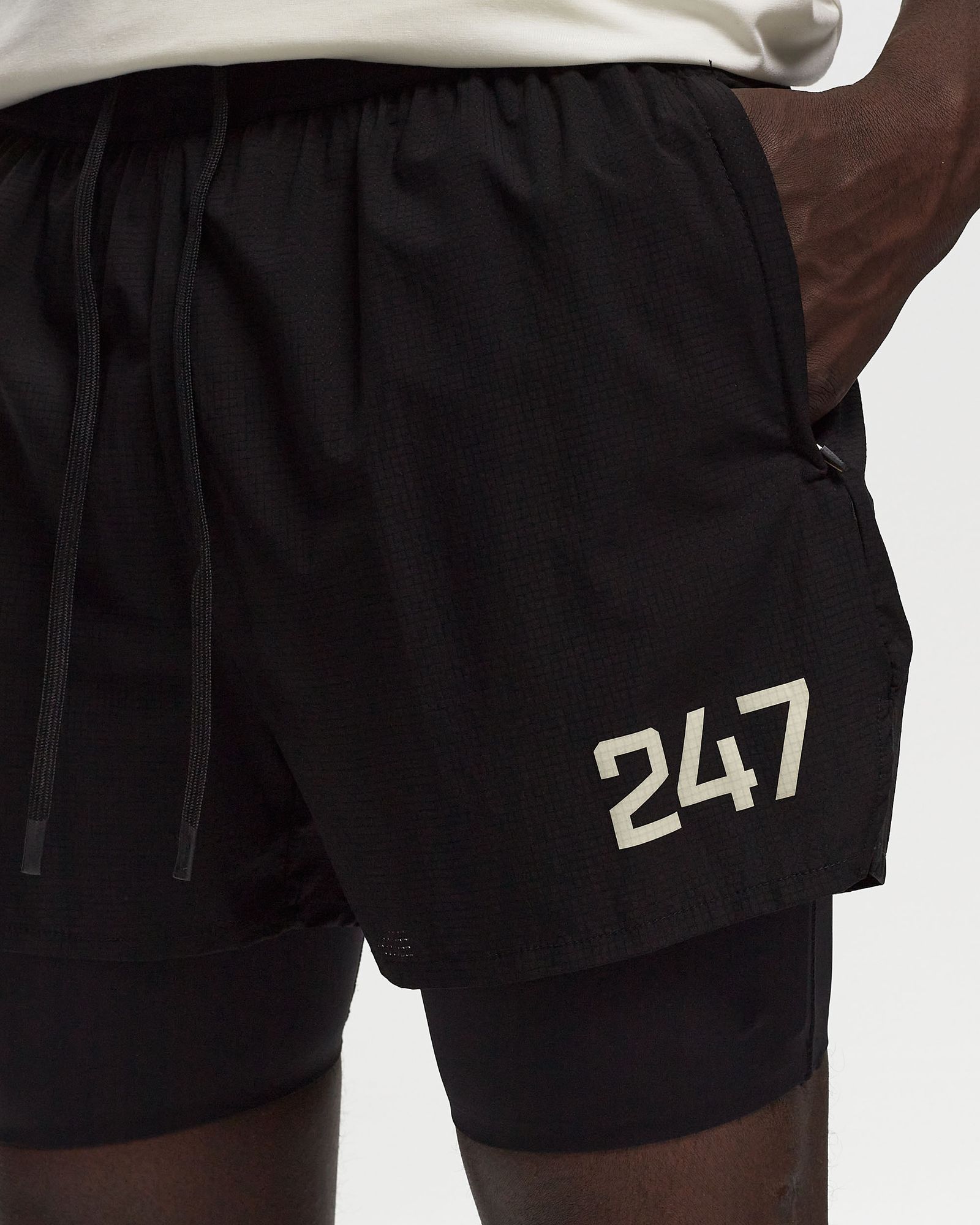 247 TRAIL SHORT