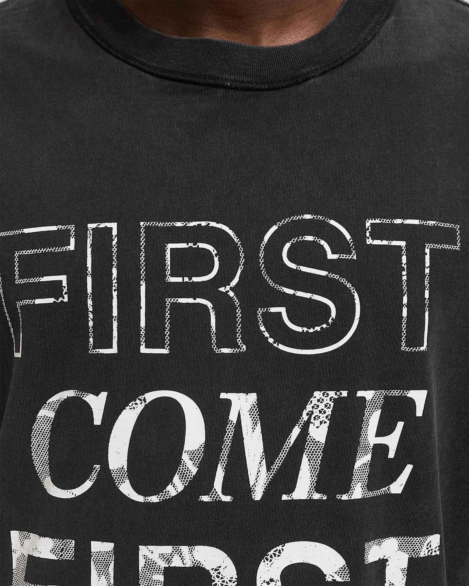 FIRST COME FIRST SURF TEE
