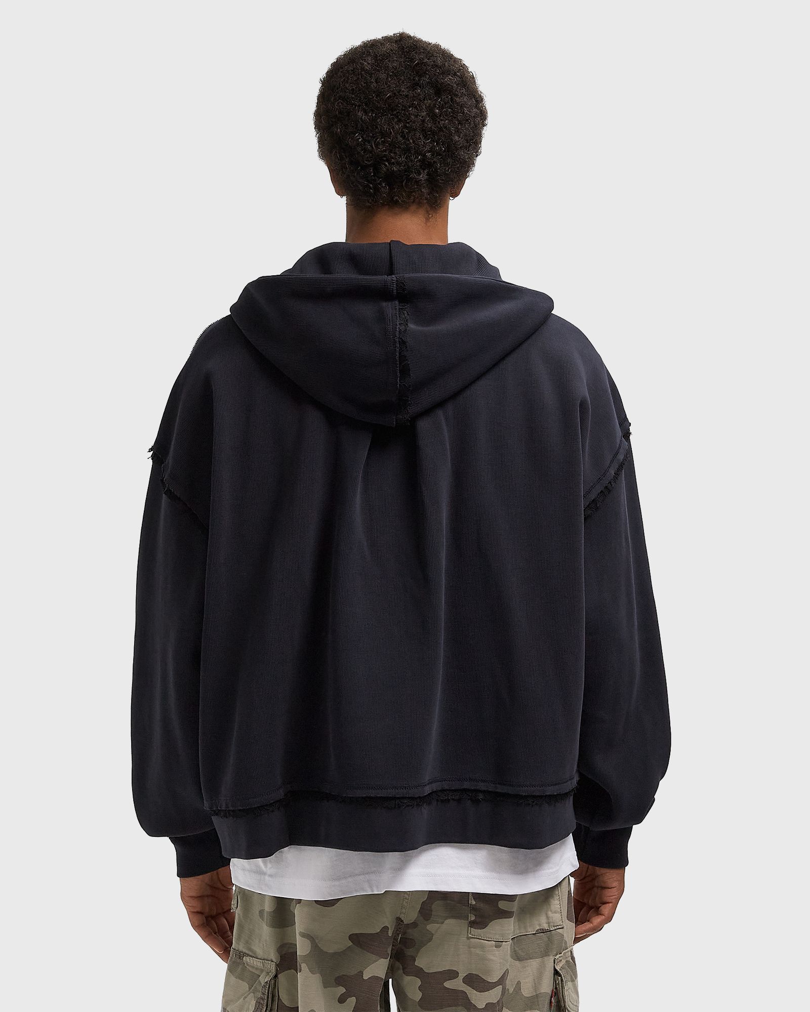 HALF ZIP HOODIE