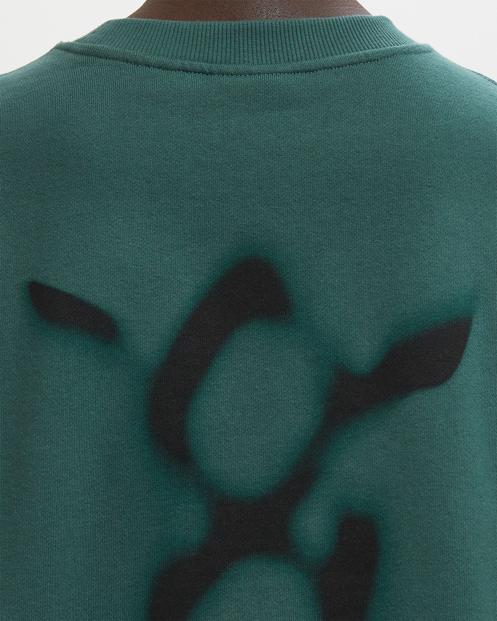 SHIELD FOCUS SWEATER