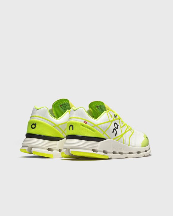 WMNS Cloudnova Z5