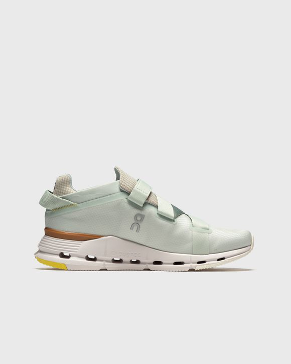 WMNS Cloudnova Wrap
