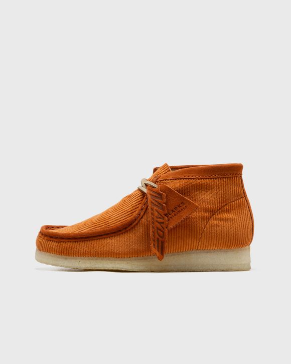 Orange store wallabee clarks