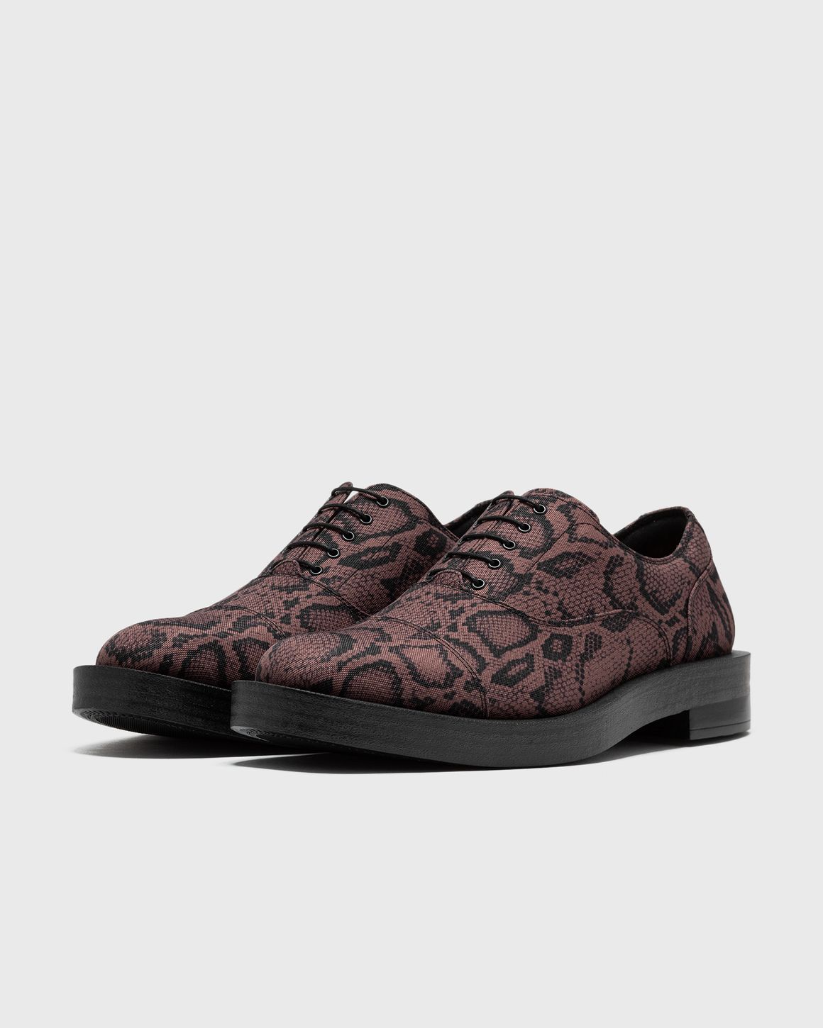 靴 Martine Rose for Clarks Oxford UK 8 Clarks x Martine Rose The Oxford 1 - Black Leather – Kith Europe