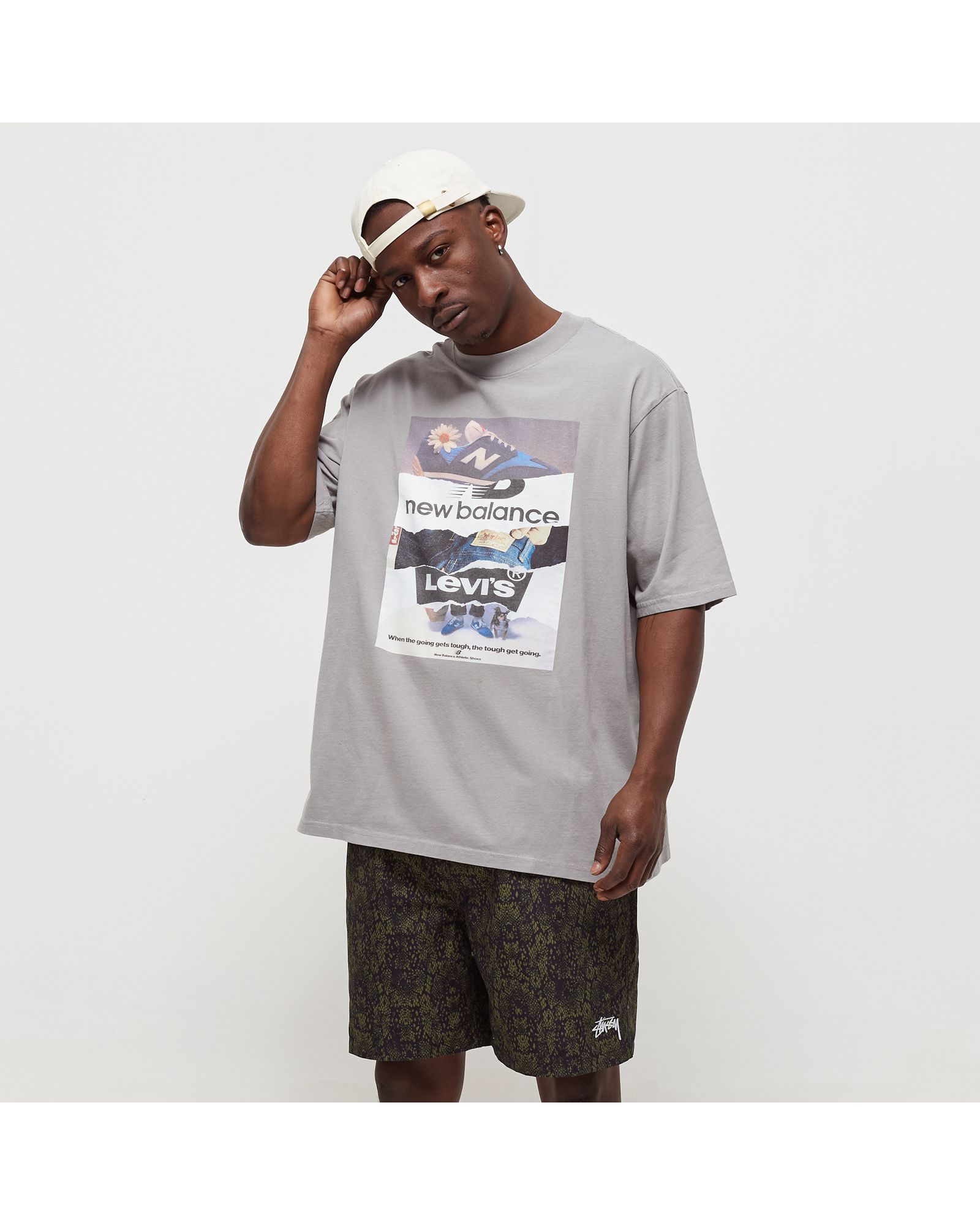 LEVIS X NEW BALANCE GRAPHIC TEE
