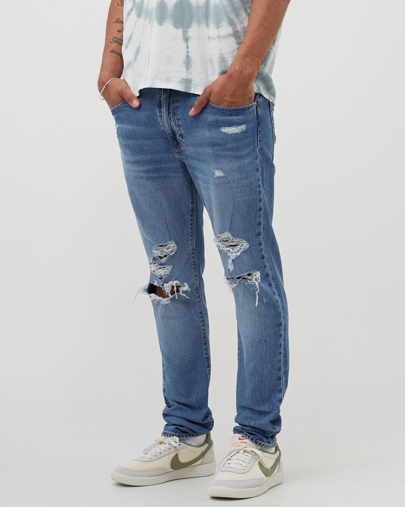 512 SLIM JEANS (tapered)