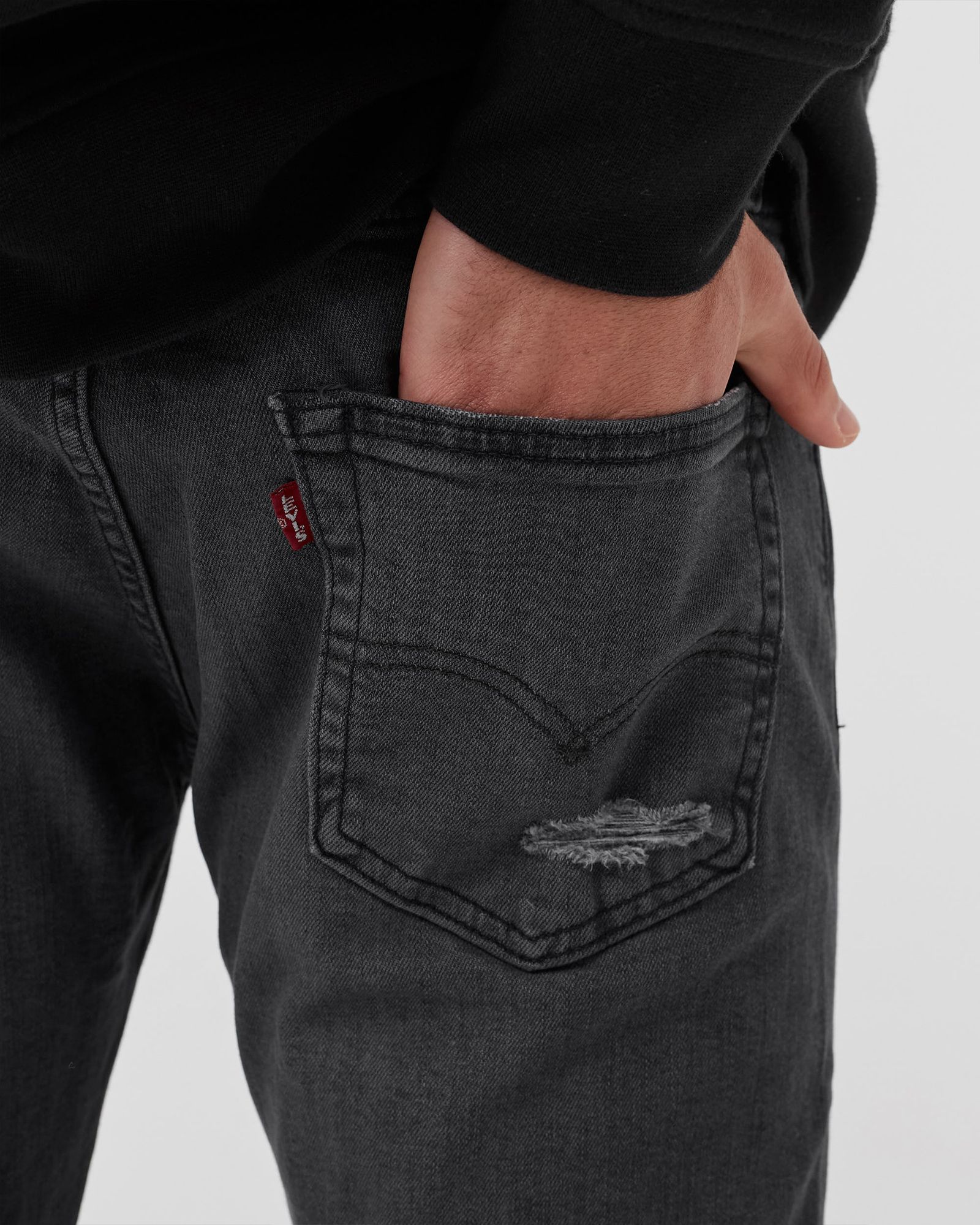 512 SLIM TAPER JEANS