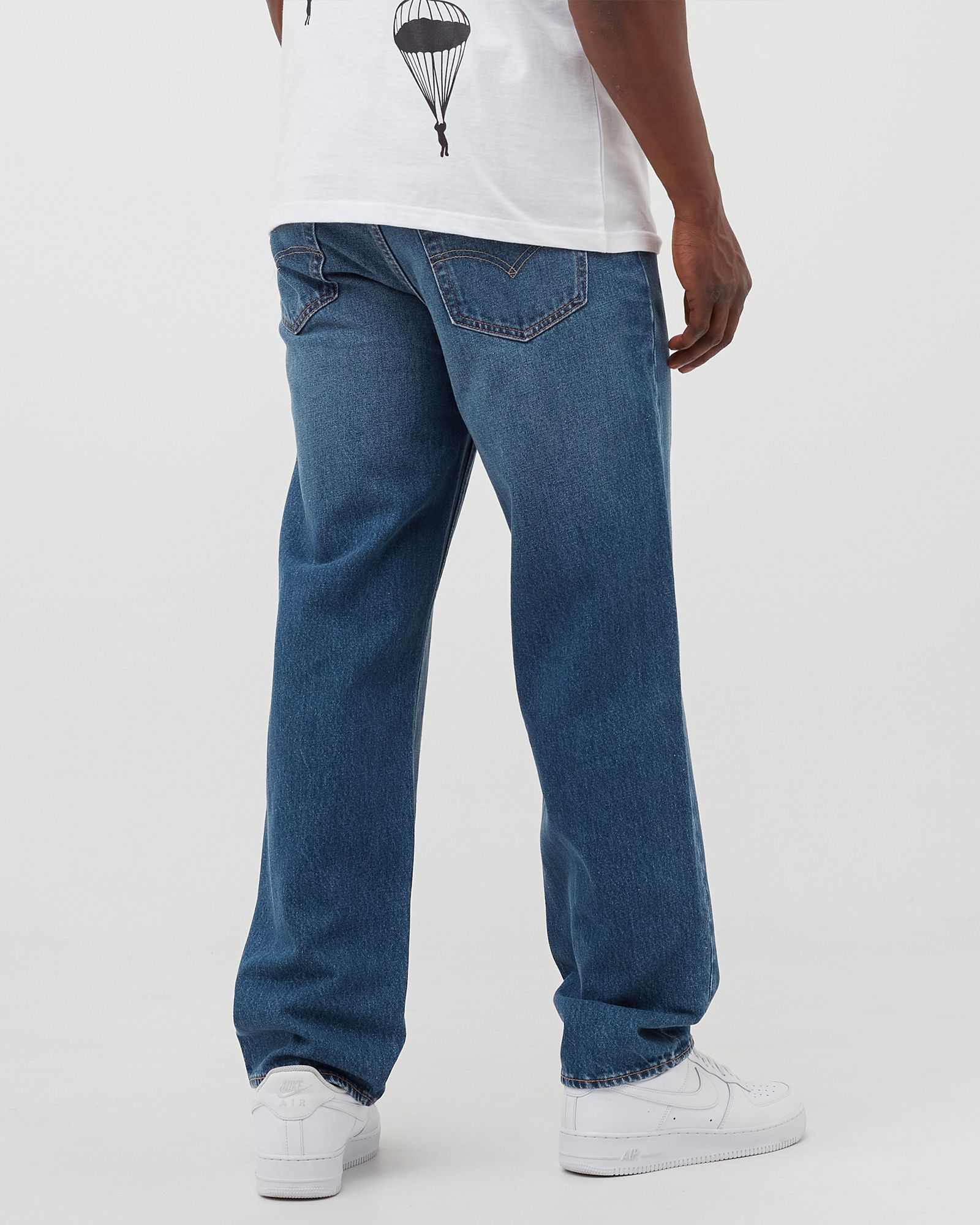 STAY LOOSE JEANS