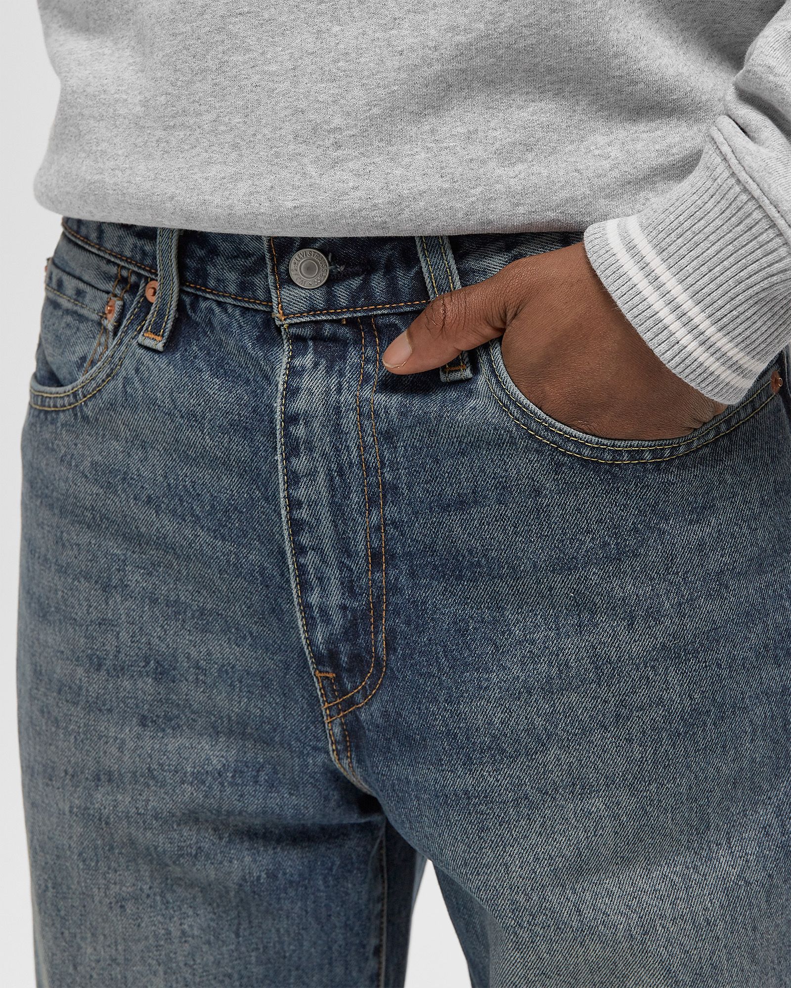 568™ LOOSE STRAIGHT DARK INDIGO - WORN IN