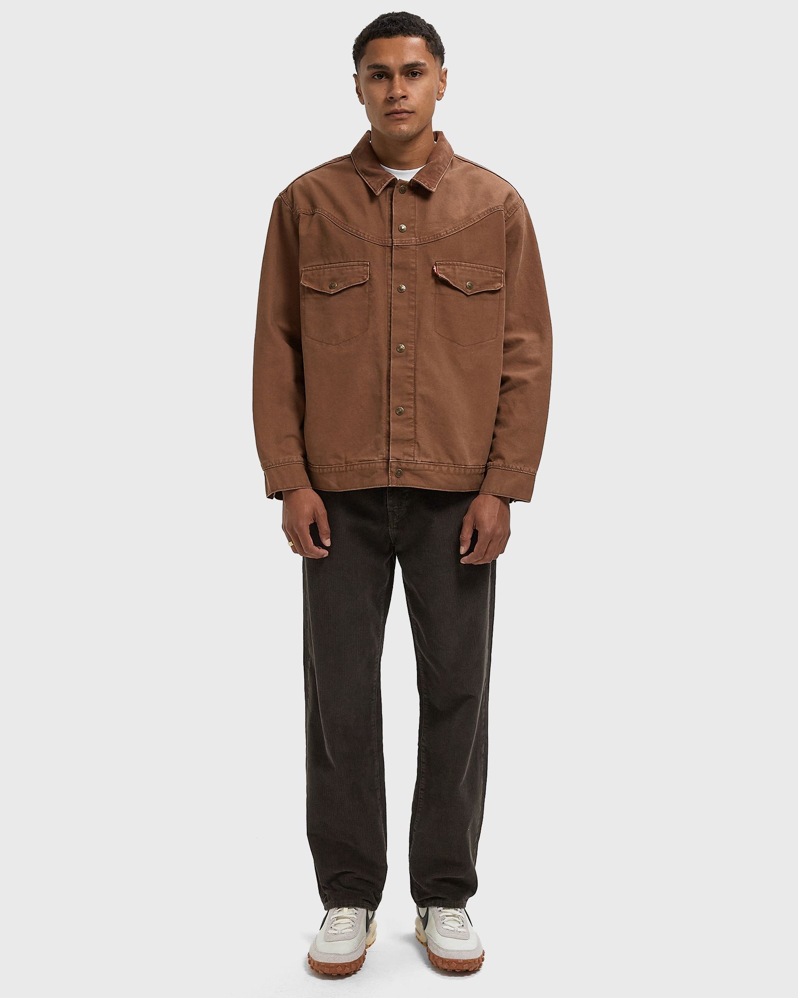 568™ LOOSE STRAIGHT