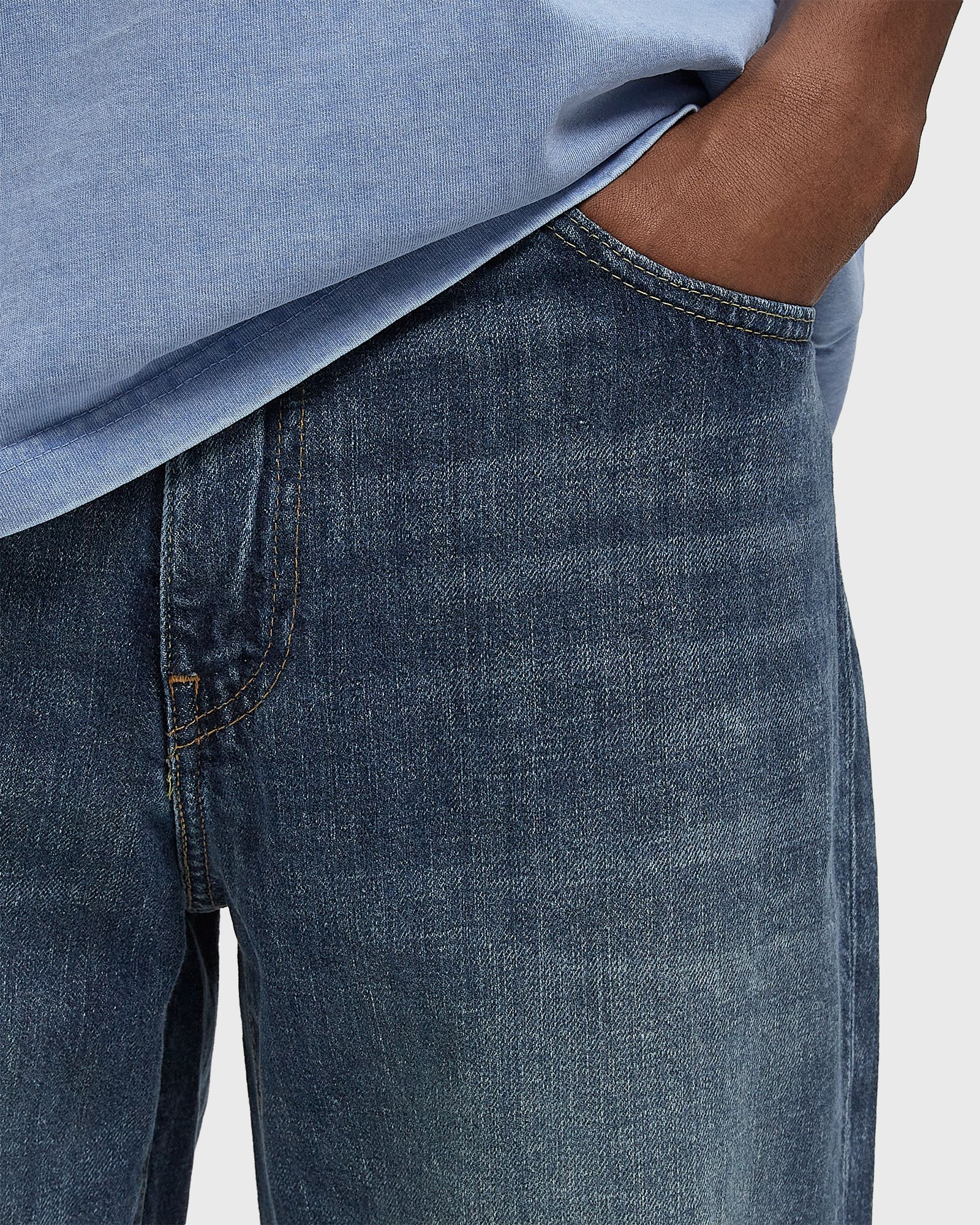 568™ LOOSE STRAIGHT DARK INDIGO - WORN IN