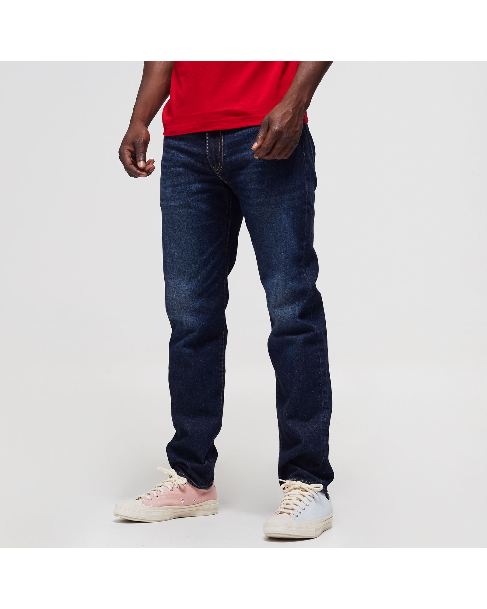 502 JEANS (slightly tapered)