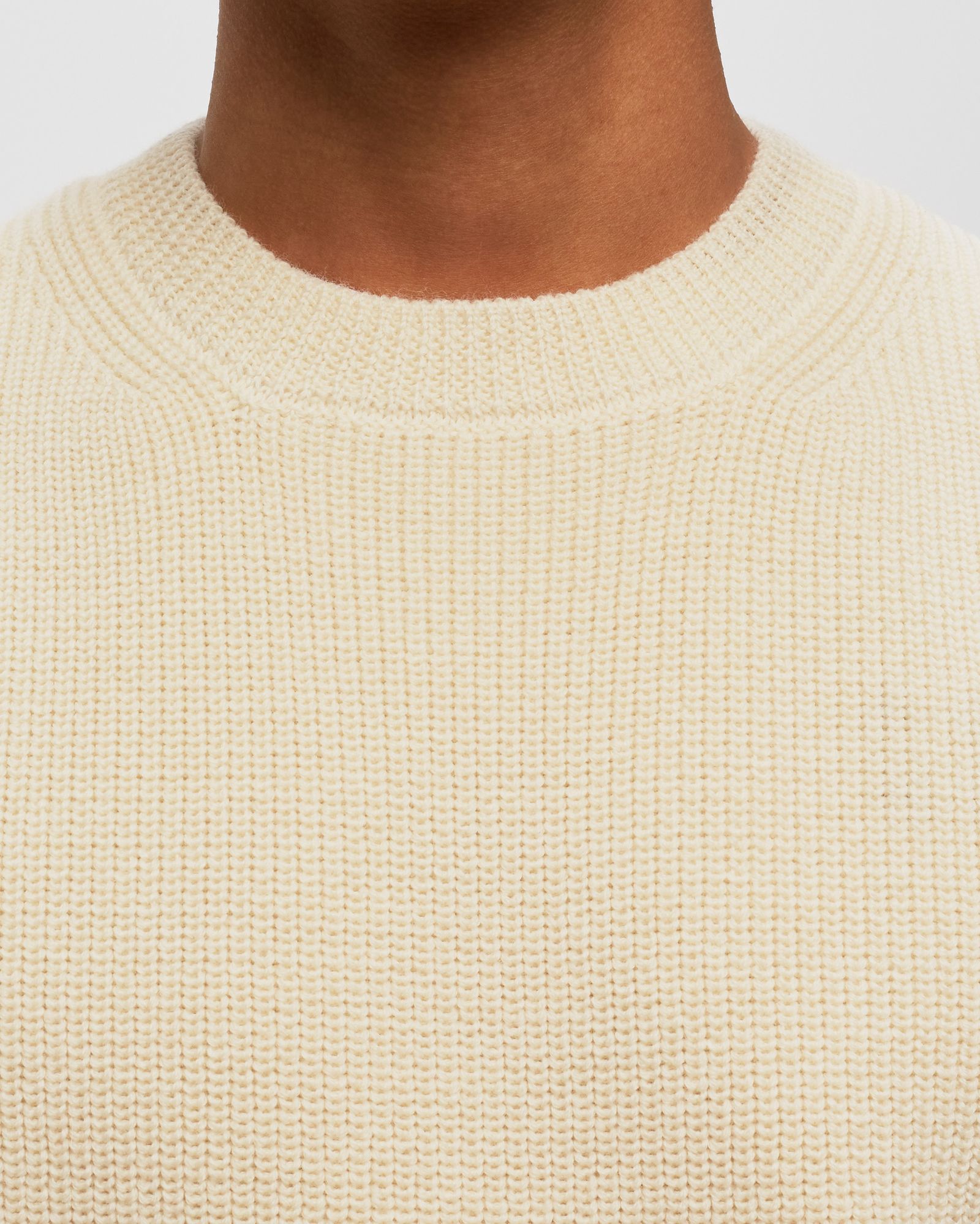 Knitted sleeveless vest