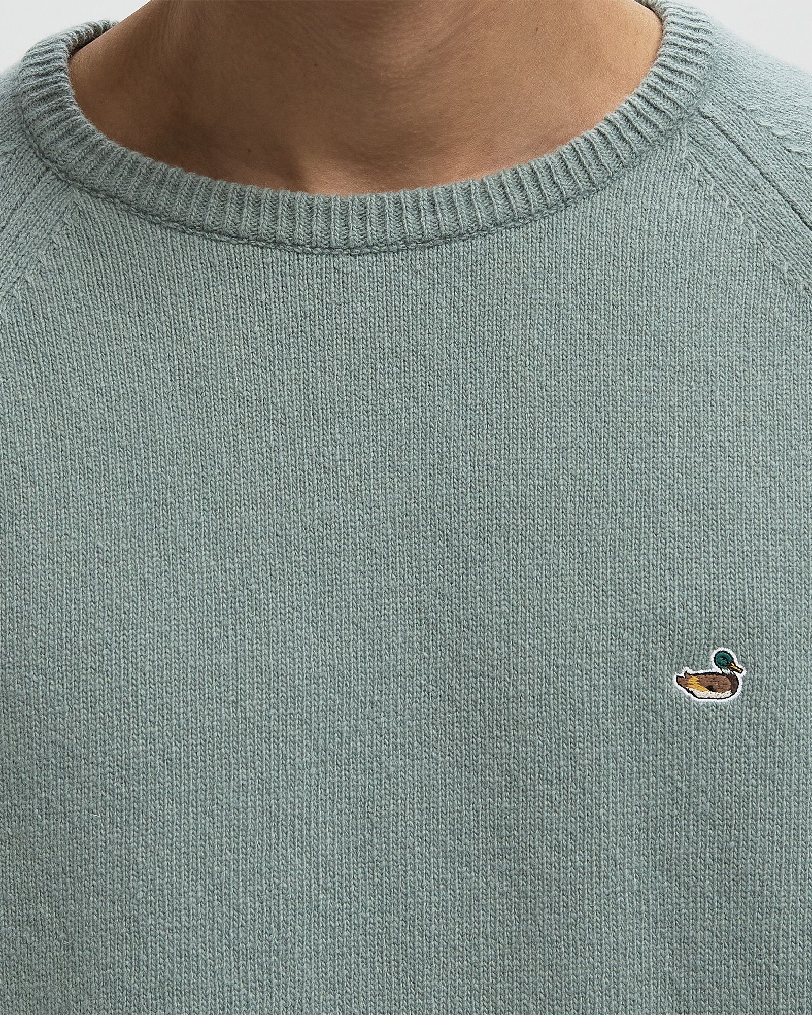 DUCK PATCH SWEATER