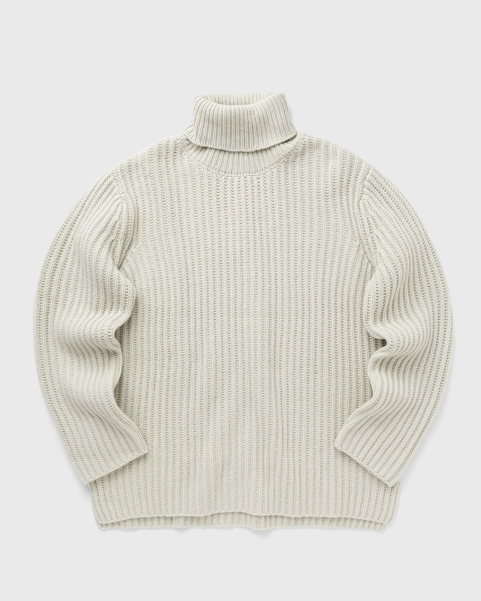 Paris Turtleneck