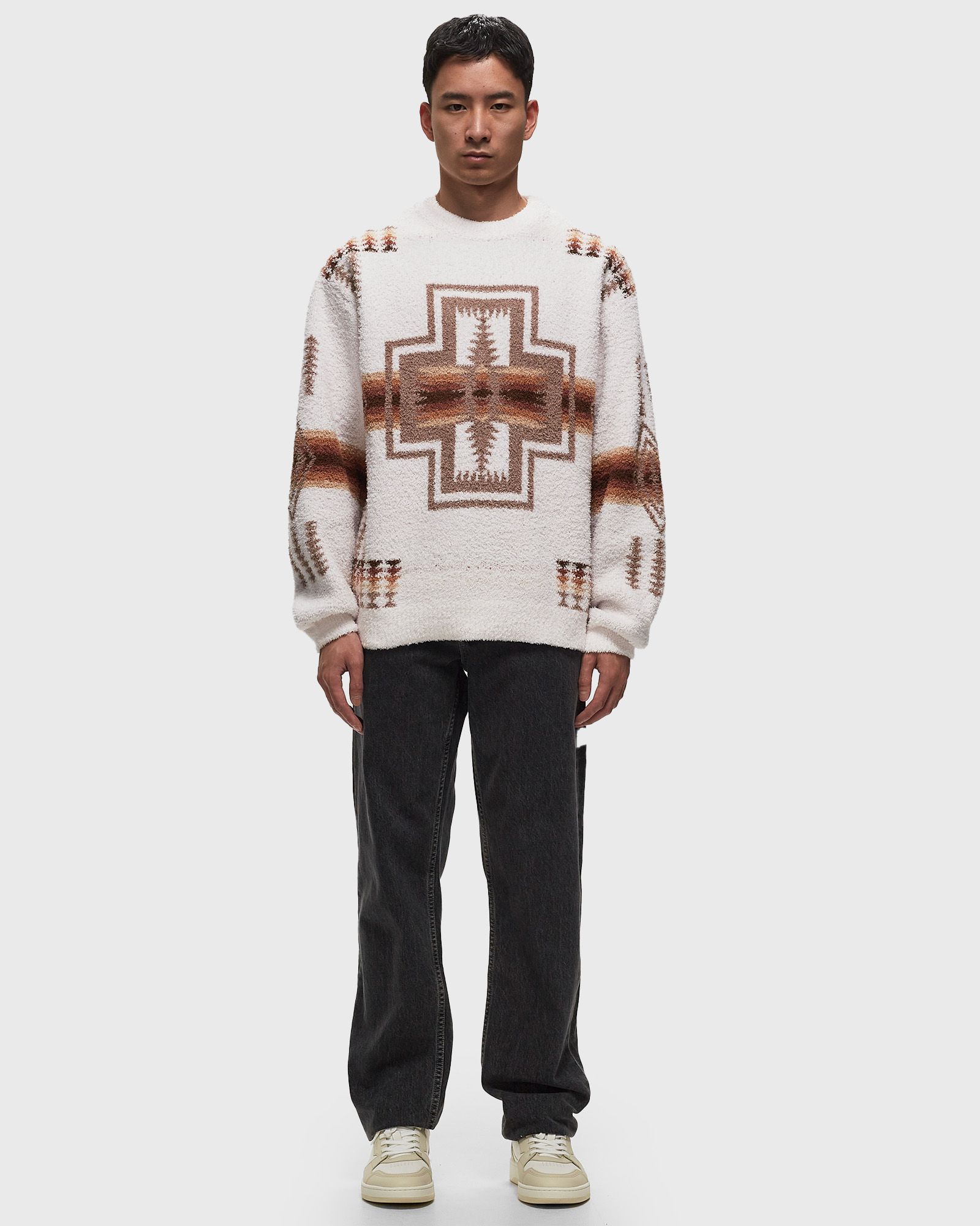 CREWNECK PULLOVER IVORY HARDING STAR