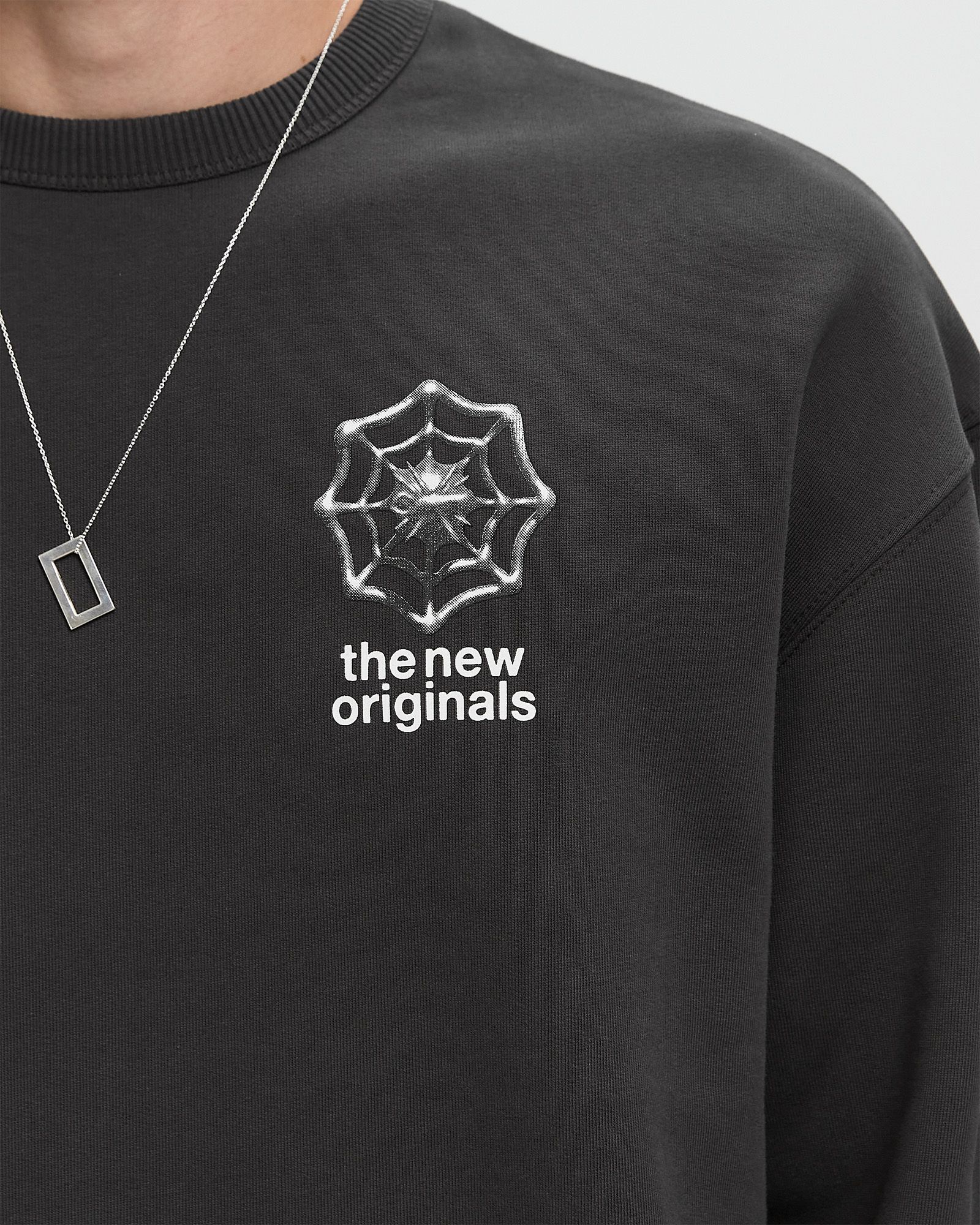 FREDDY ANANSE CREWNECK