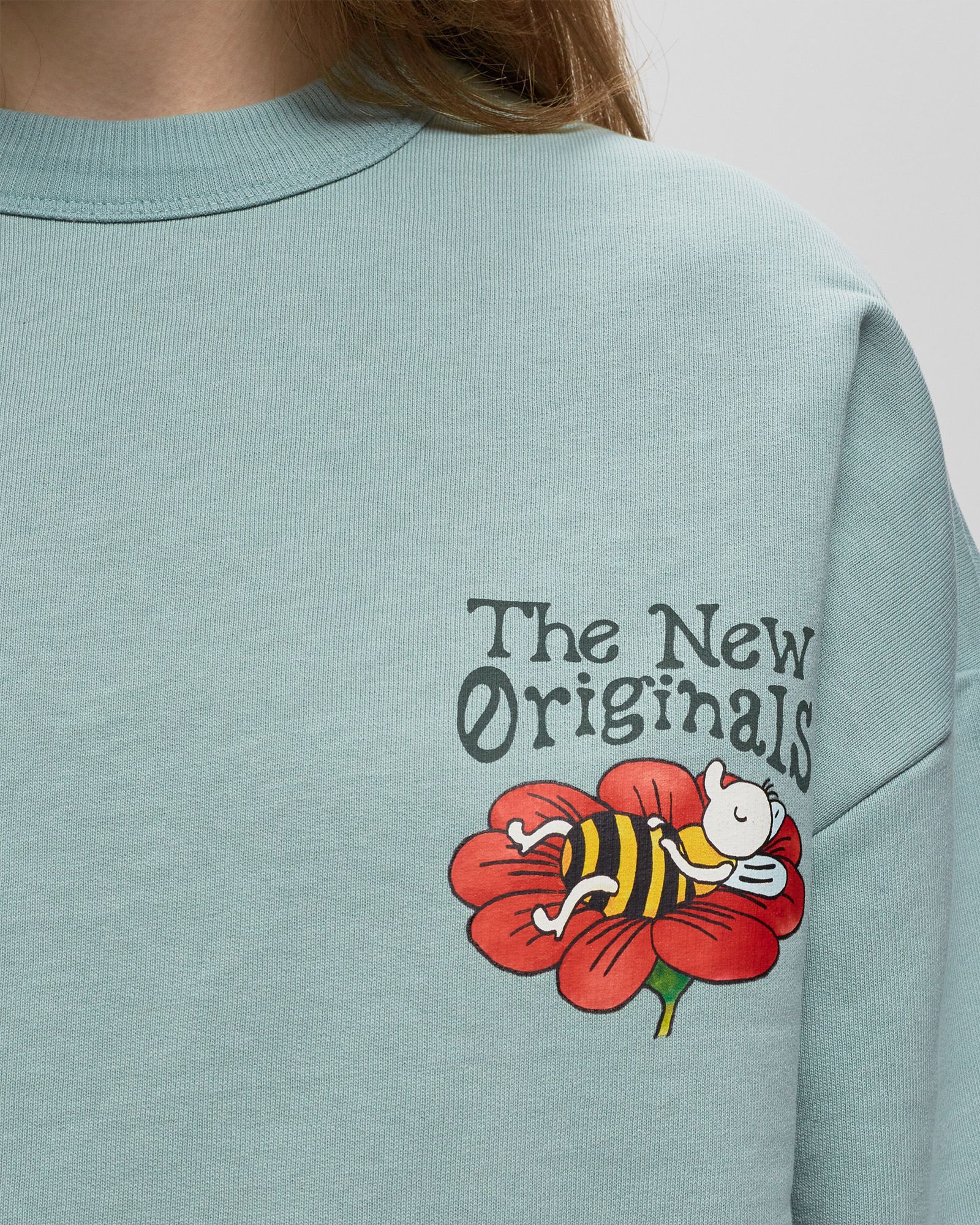 LAZY BEE CREWNECK
